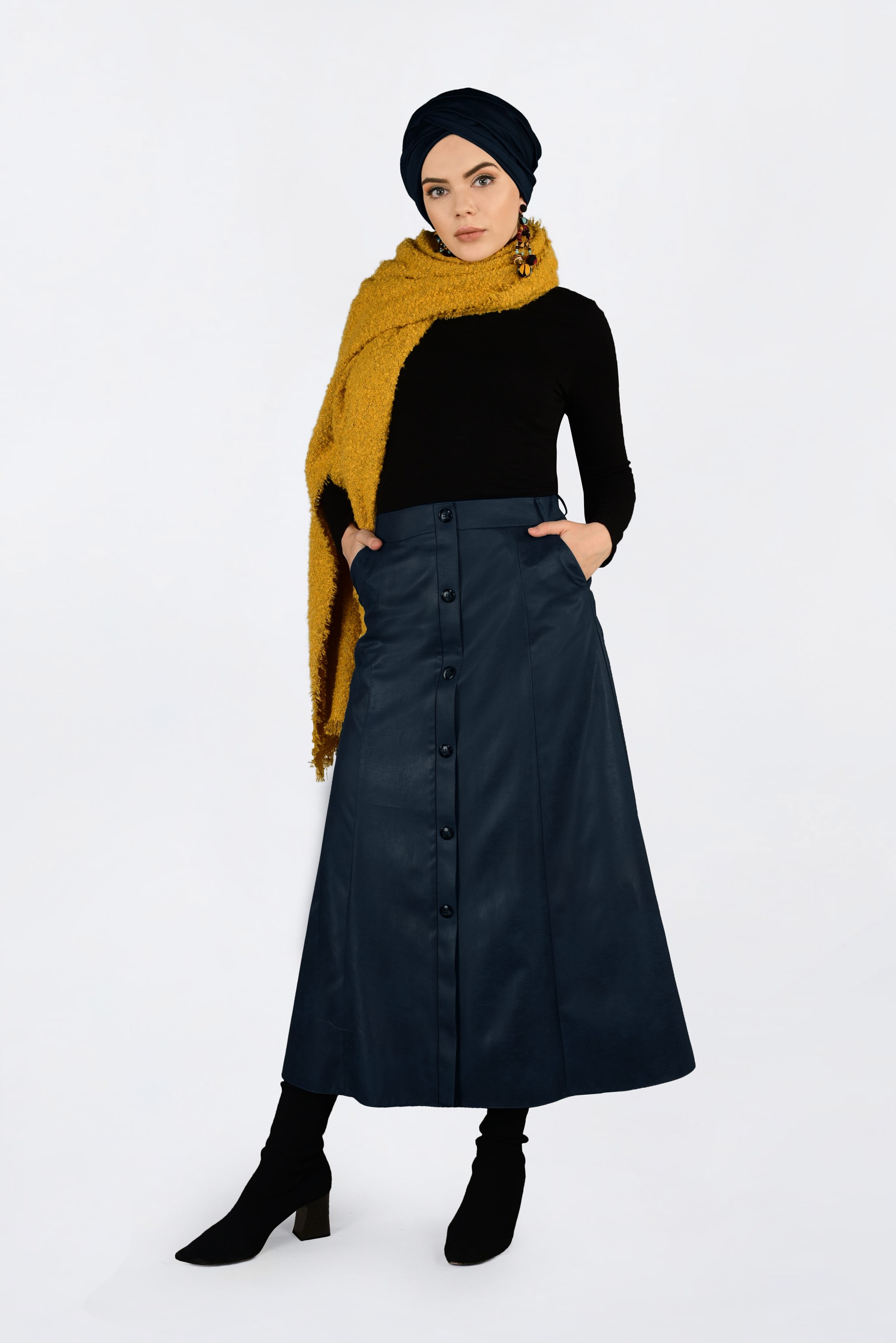 Tesettür giyim LACİVERT DÜĞME DETAYLI DERİ ETEK 6272 