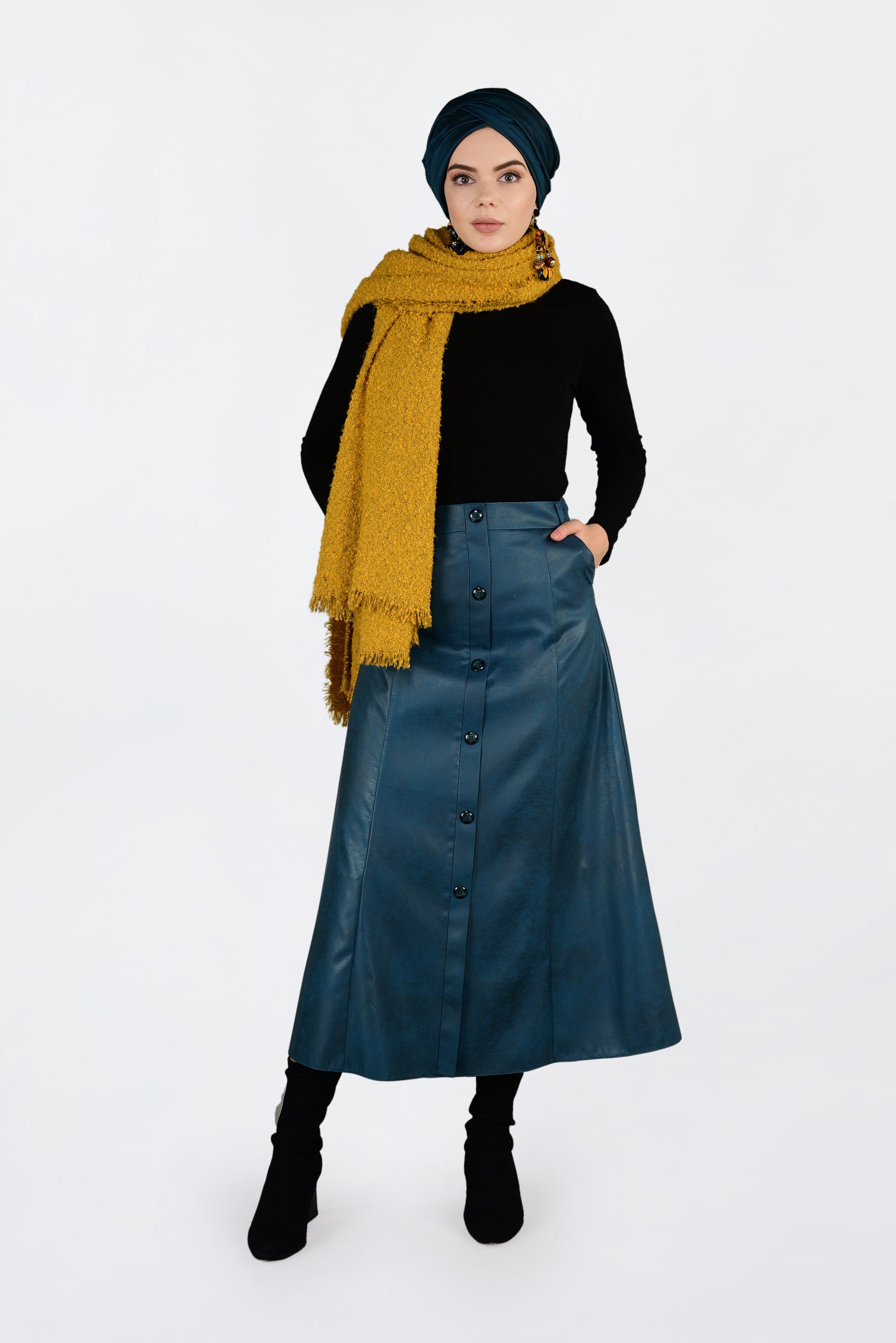 Tesettür giyim MAVİ DÜĞME DETAYLI DERİ ETEK 6272 