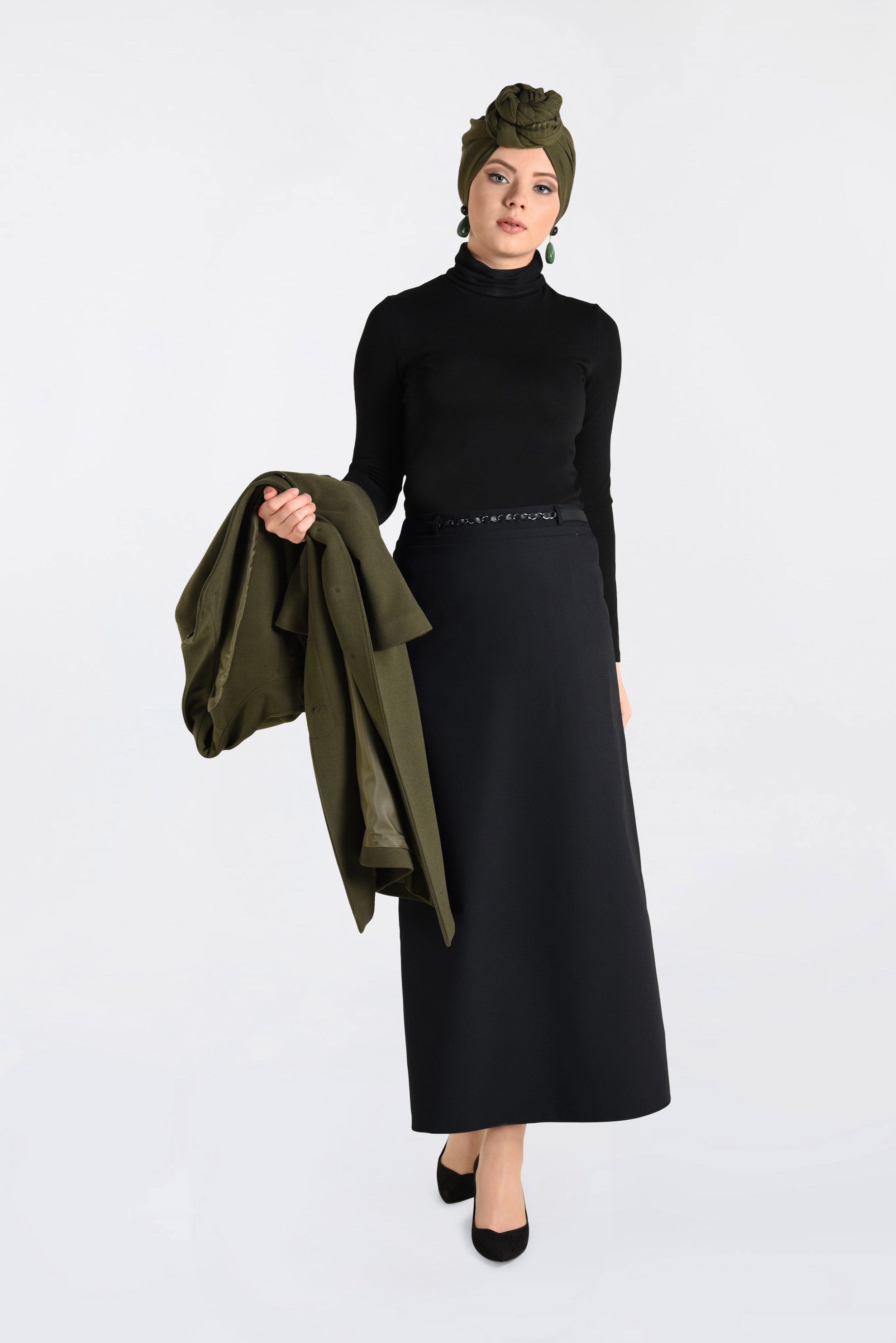 Tesettür giyim SİYAH ZİNCİR DETAYLI KALEM ETEK 6273