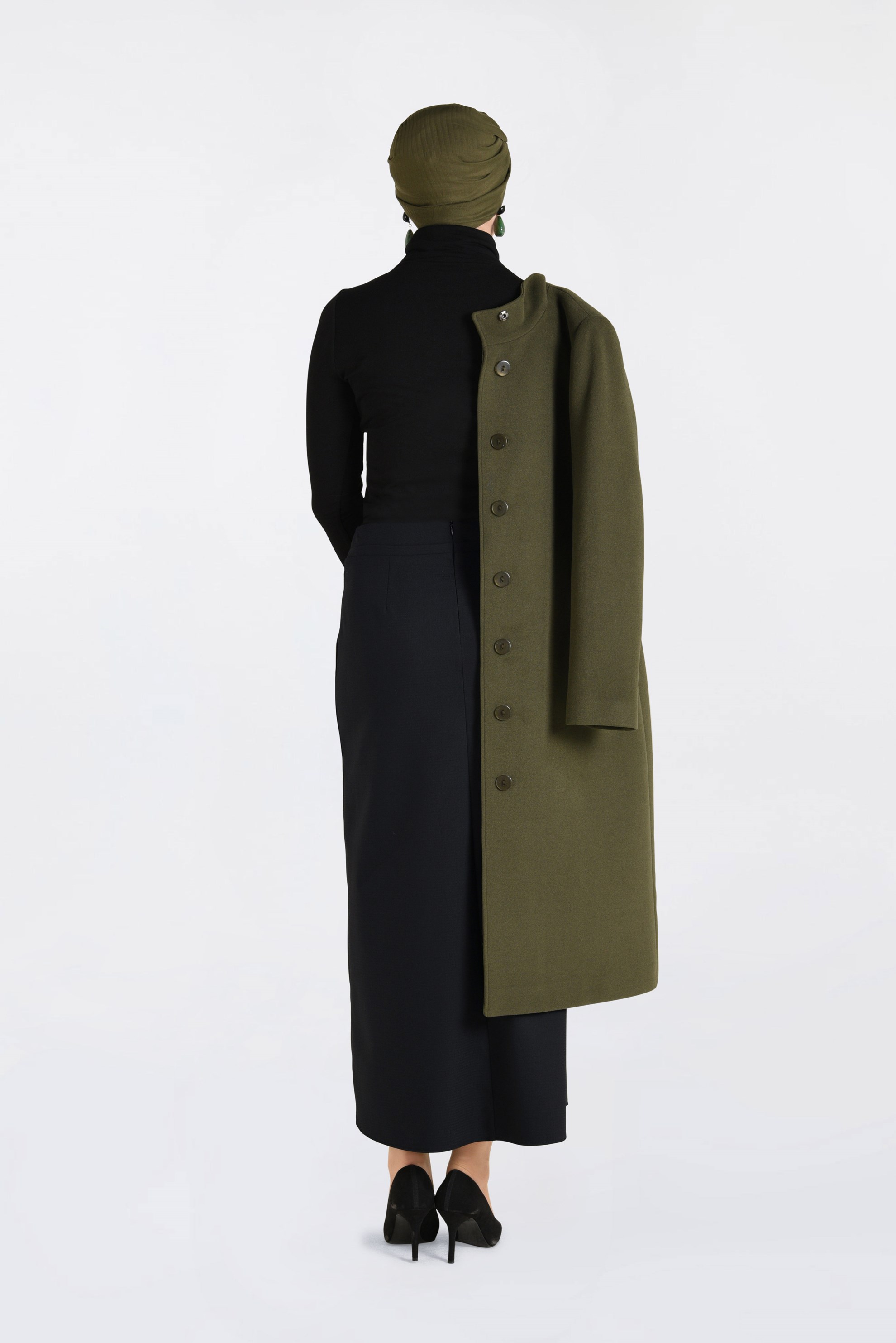 Tesettür giyim SİYAH ZİNCİR DETAYLI KALEM ETEK 6273