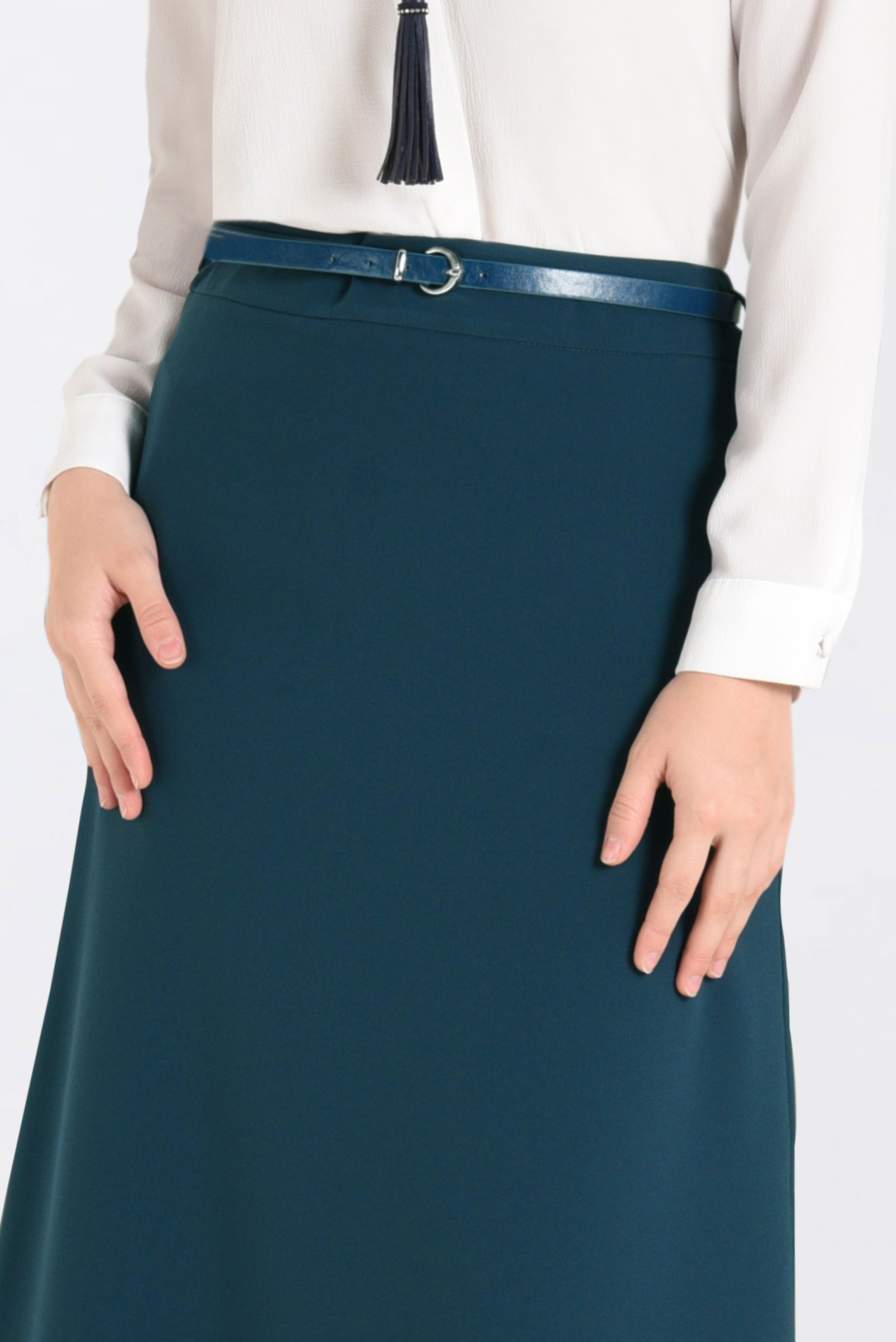 Tesettür giyim MAVİ KEMERLİ KLASİK ETEK 6274