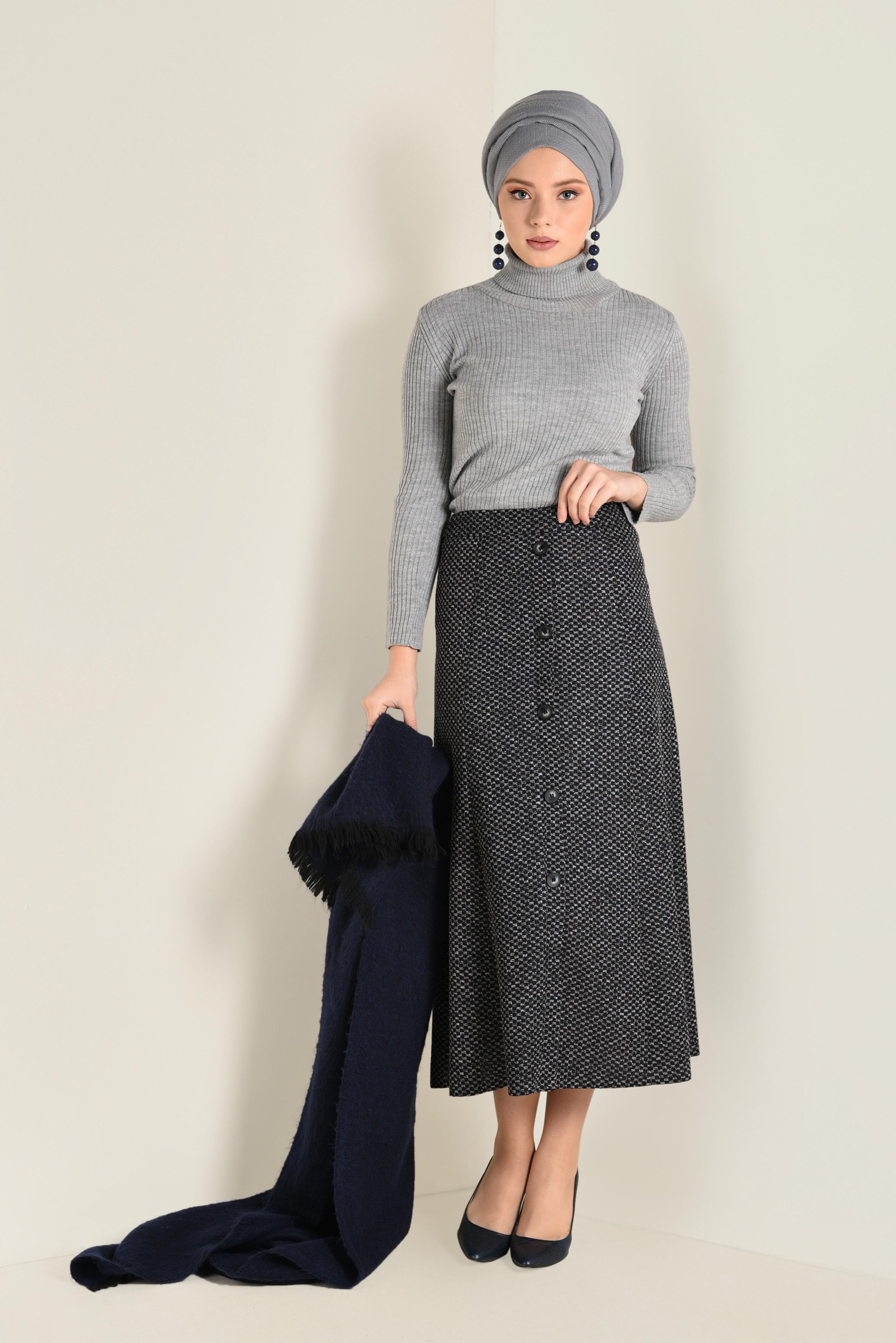 Tesettür giyim LACİVERT ÖNDEN DÜĞMELİ VOLANLI ETEK 6276