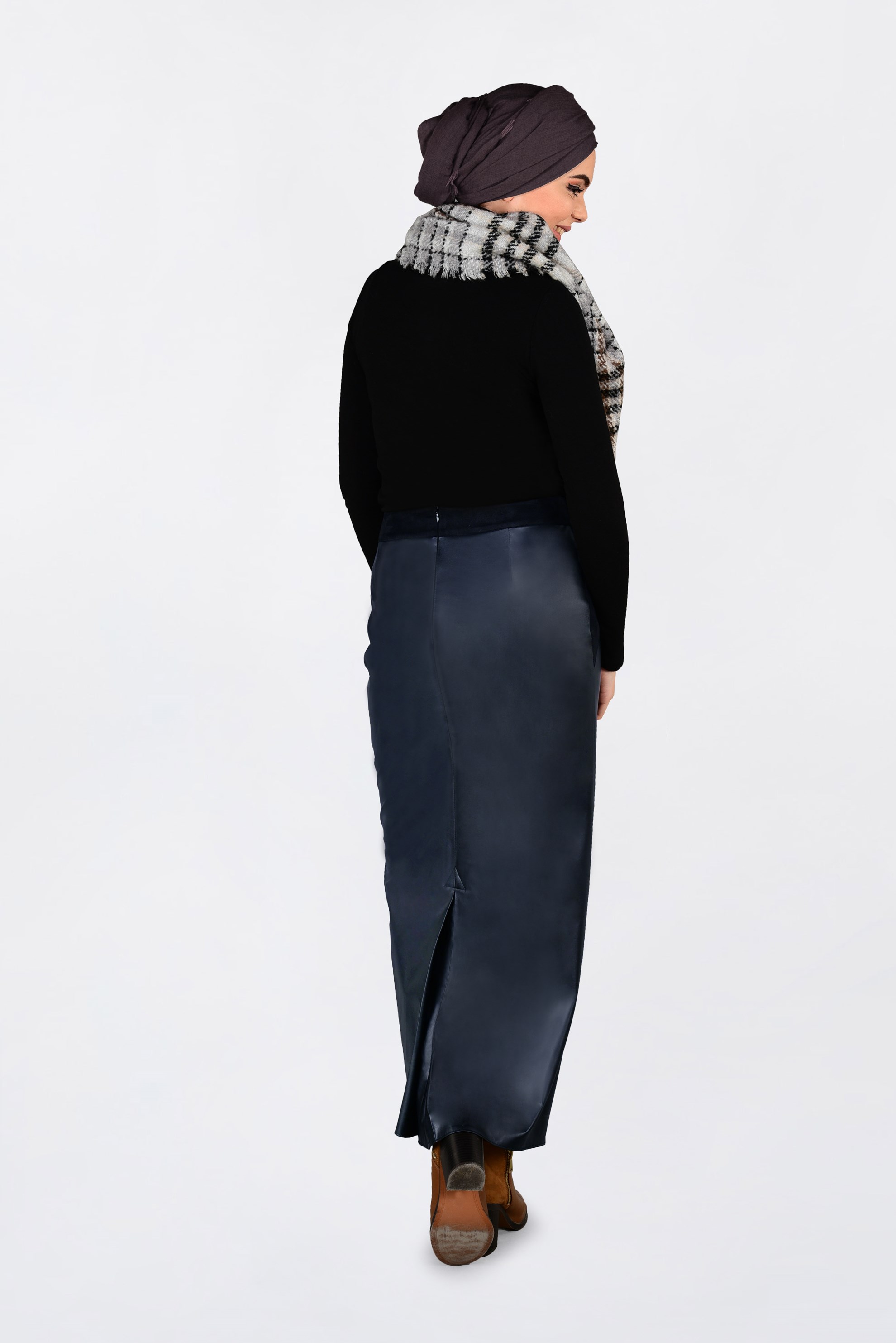 Tesettür giyim LACİVERT FERMUARLI DERİ ETEK 6279