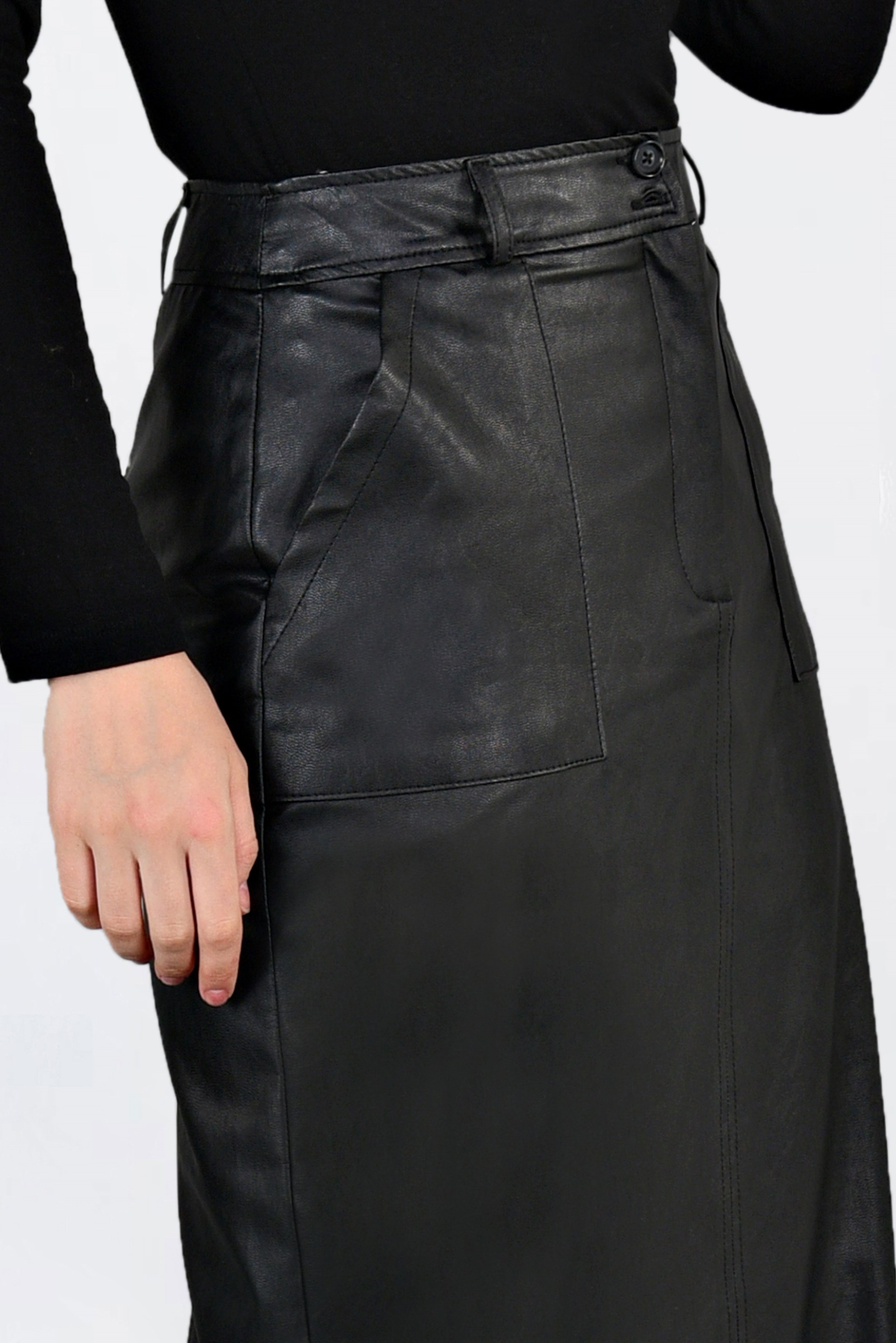 Tesettür giyim SİYAH CEPLİ SUNİ DERİ ETEK 6281