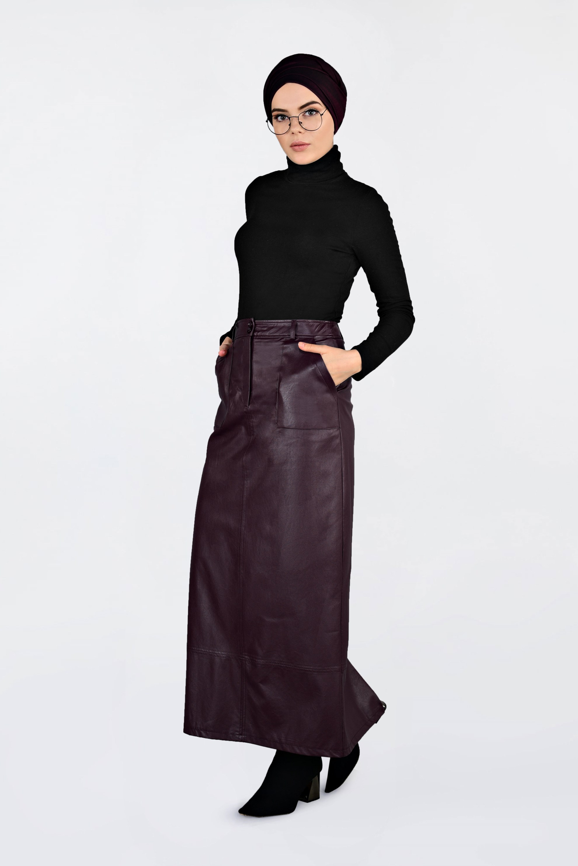 Tesettür giyim BORDO CEPLİ SUNİ DERİ ETEK 6281