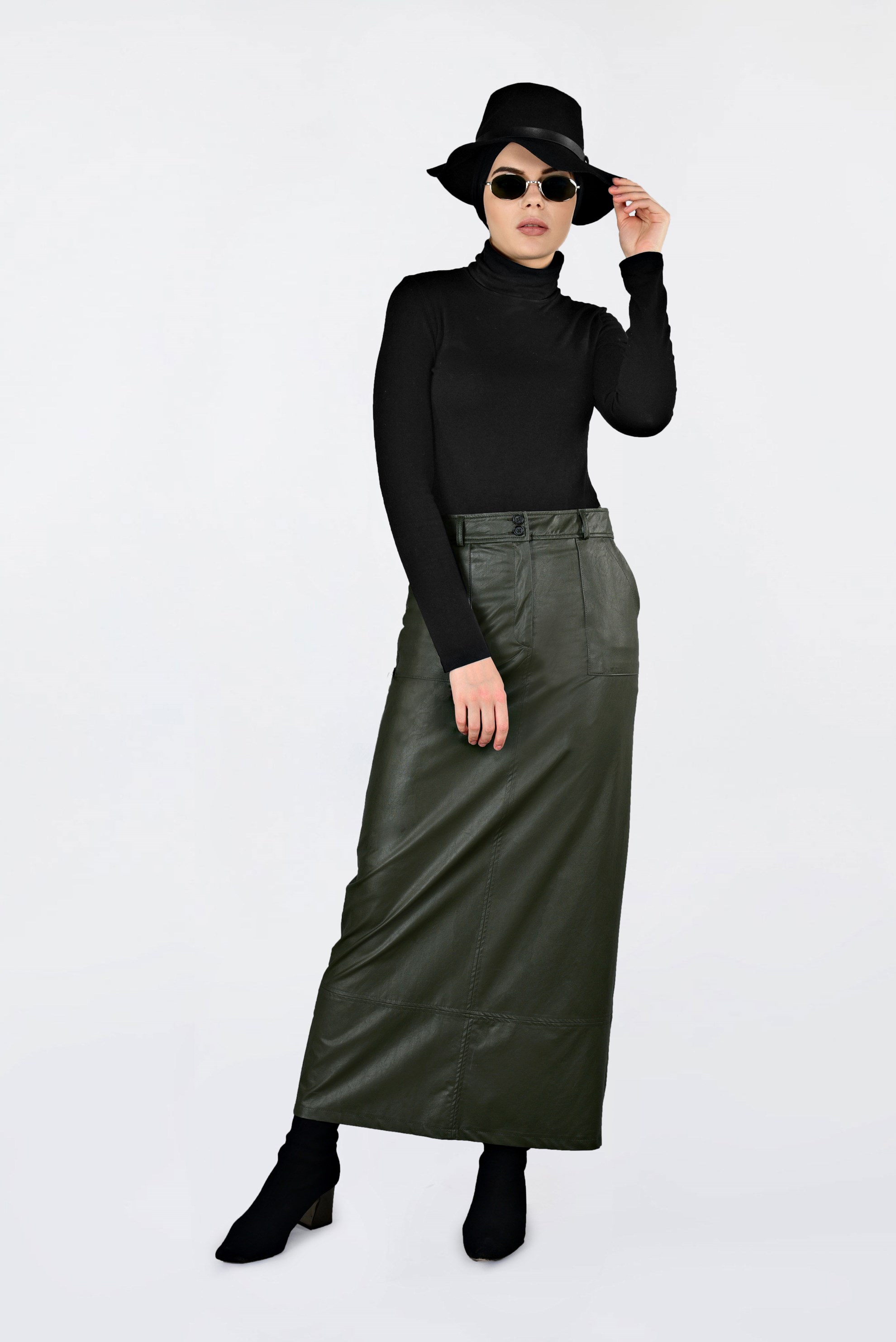 Tesettür giyim HAKİ CEPLİ SUNİ DERİ ETEK 6281