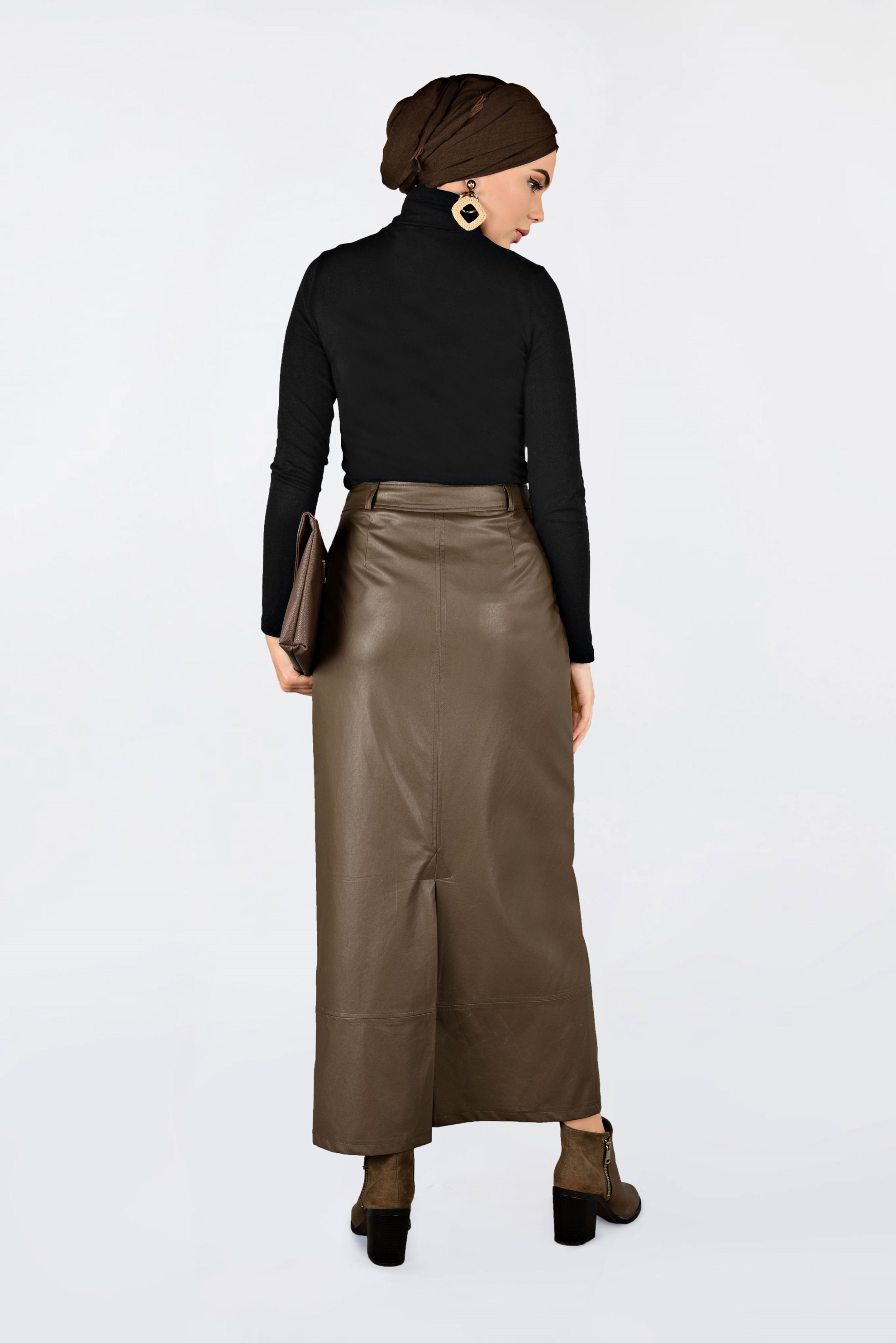 Tesettür giyim KAHVE CEPLİ SUNİ DERİ ETEK 6281