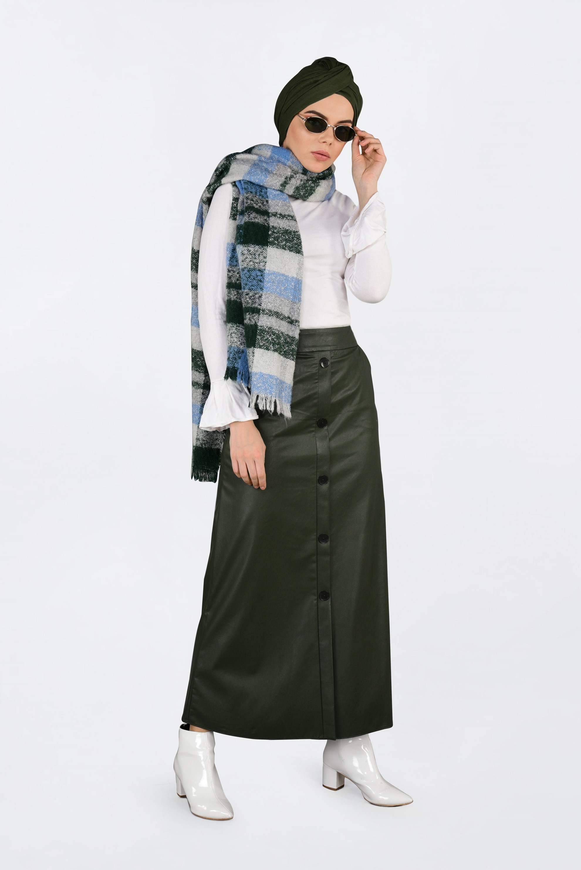 Tesettür giyim HAKİ DÜĞMELİ DERİ ETEK 6282