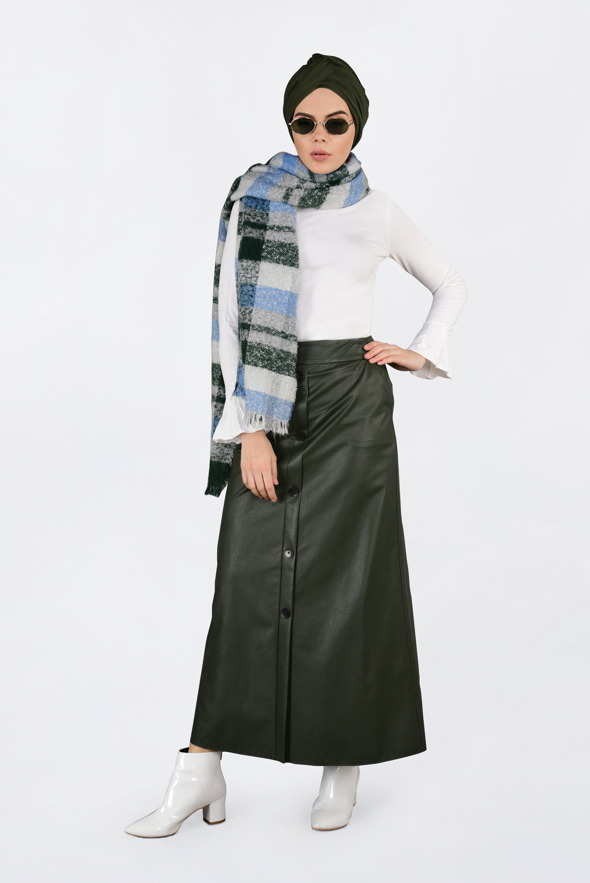 Tesettür giyim HAKİ DÜĞMELİ DERİ ETEK 6282
