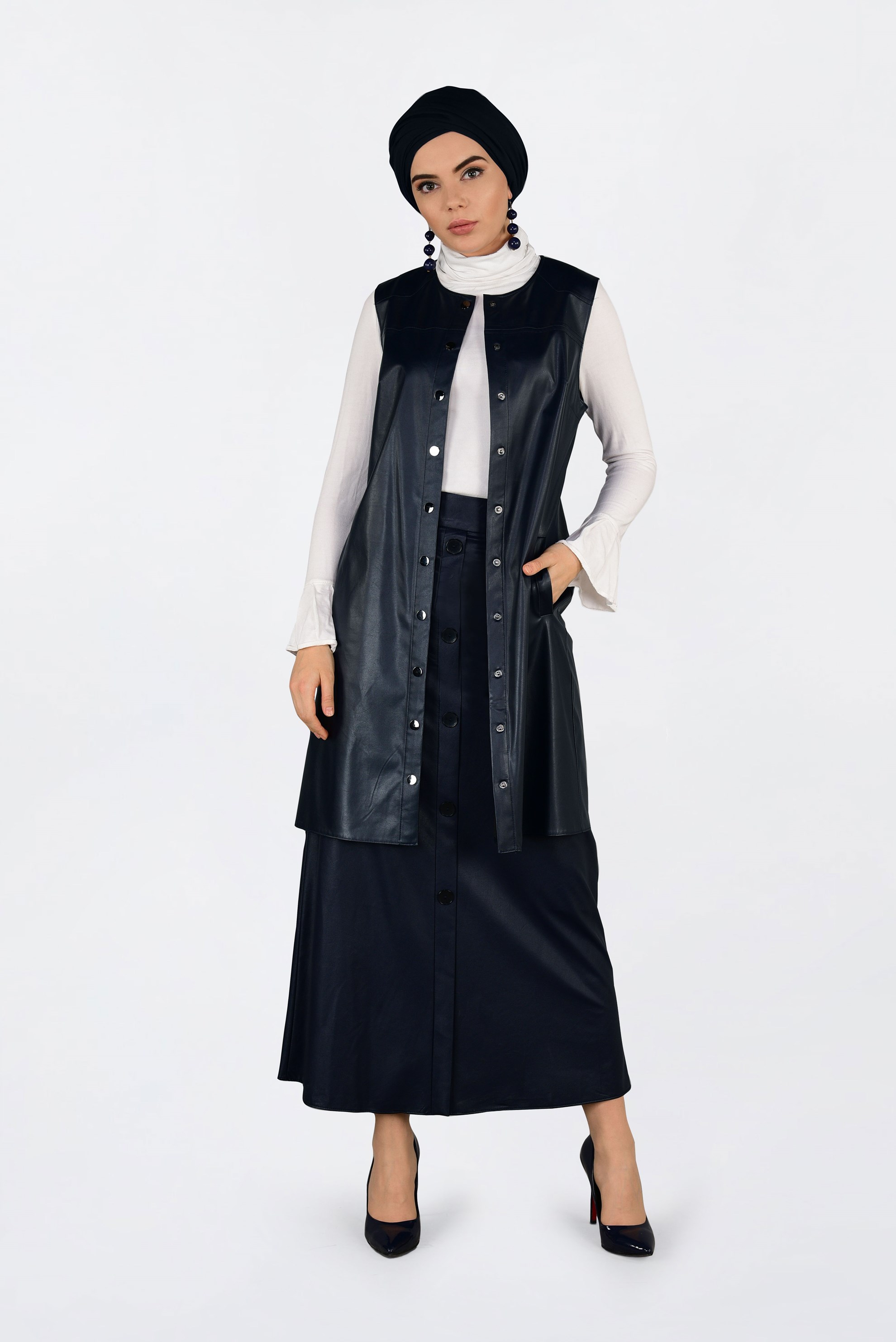 Tesettür giyim LACİVERT DÜĞMELİ DERİ ETEK 6282