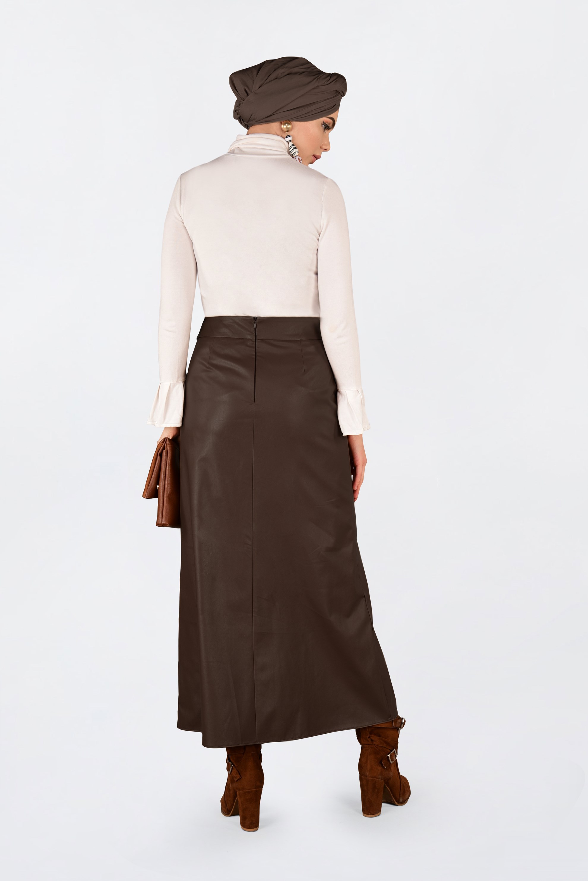 Tesettür giyim KAHVE DÜĞMELİ DERİ ETEK 6282