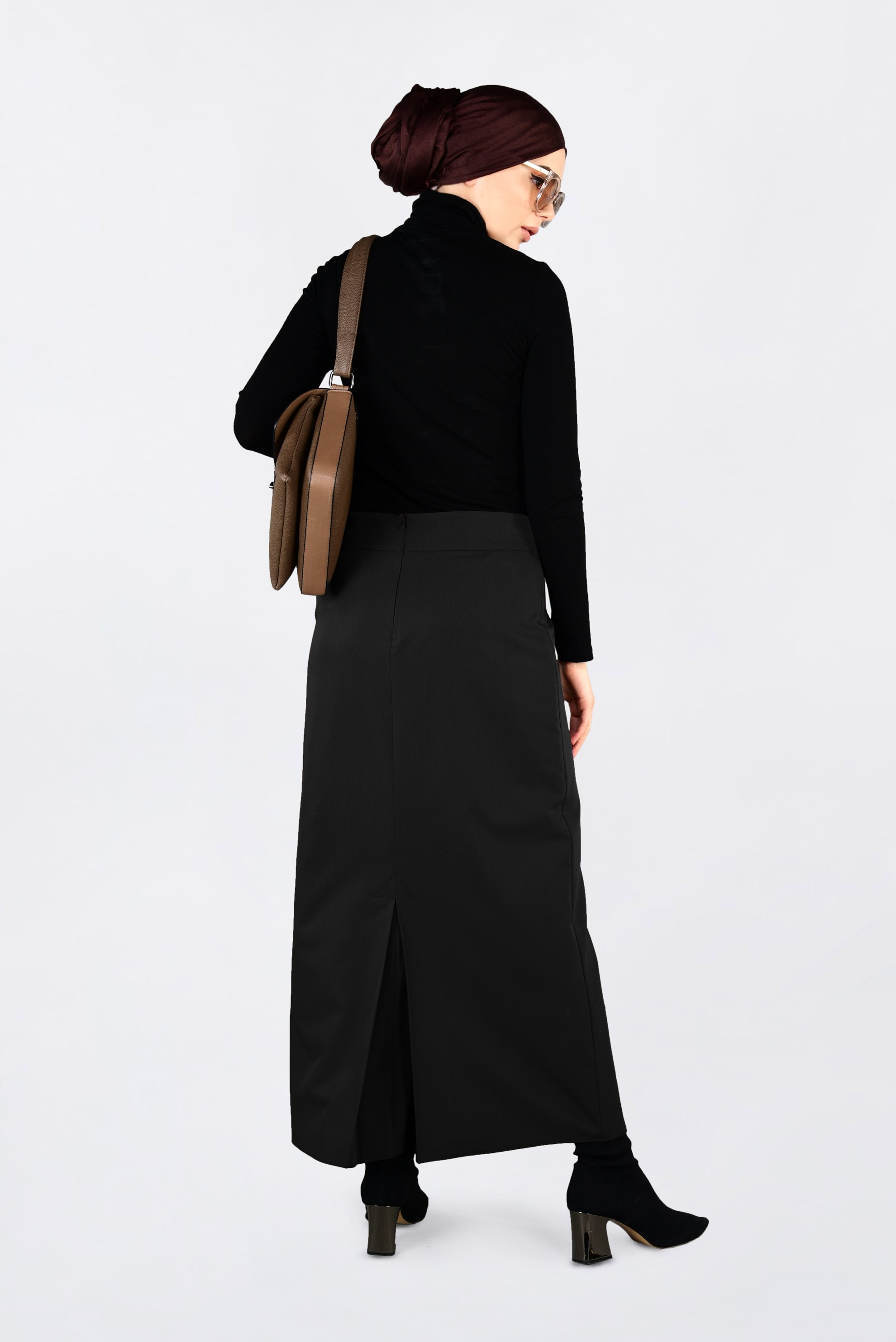 Tesettür giyim SİYAH KUŞ GÖZÜ DETAYLI GİZLİ YIRTMAÇLI ETEK 6288 