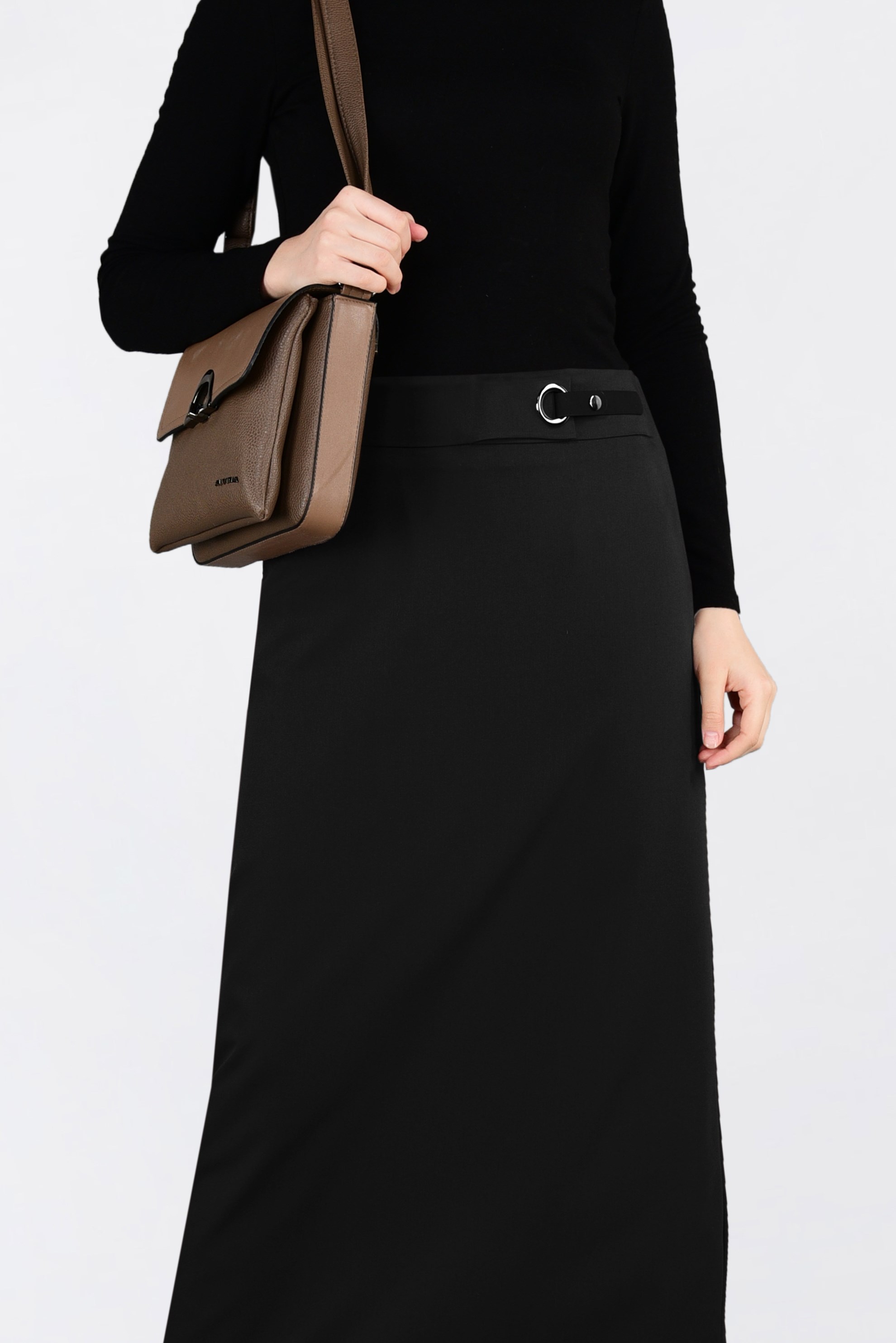 Tesettür giyim SİYAH KUŞ GÖZÜ DETAYLI GİZLİ YIRTMAÇLI ETEK 6288 