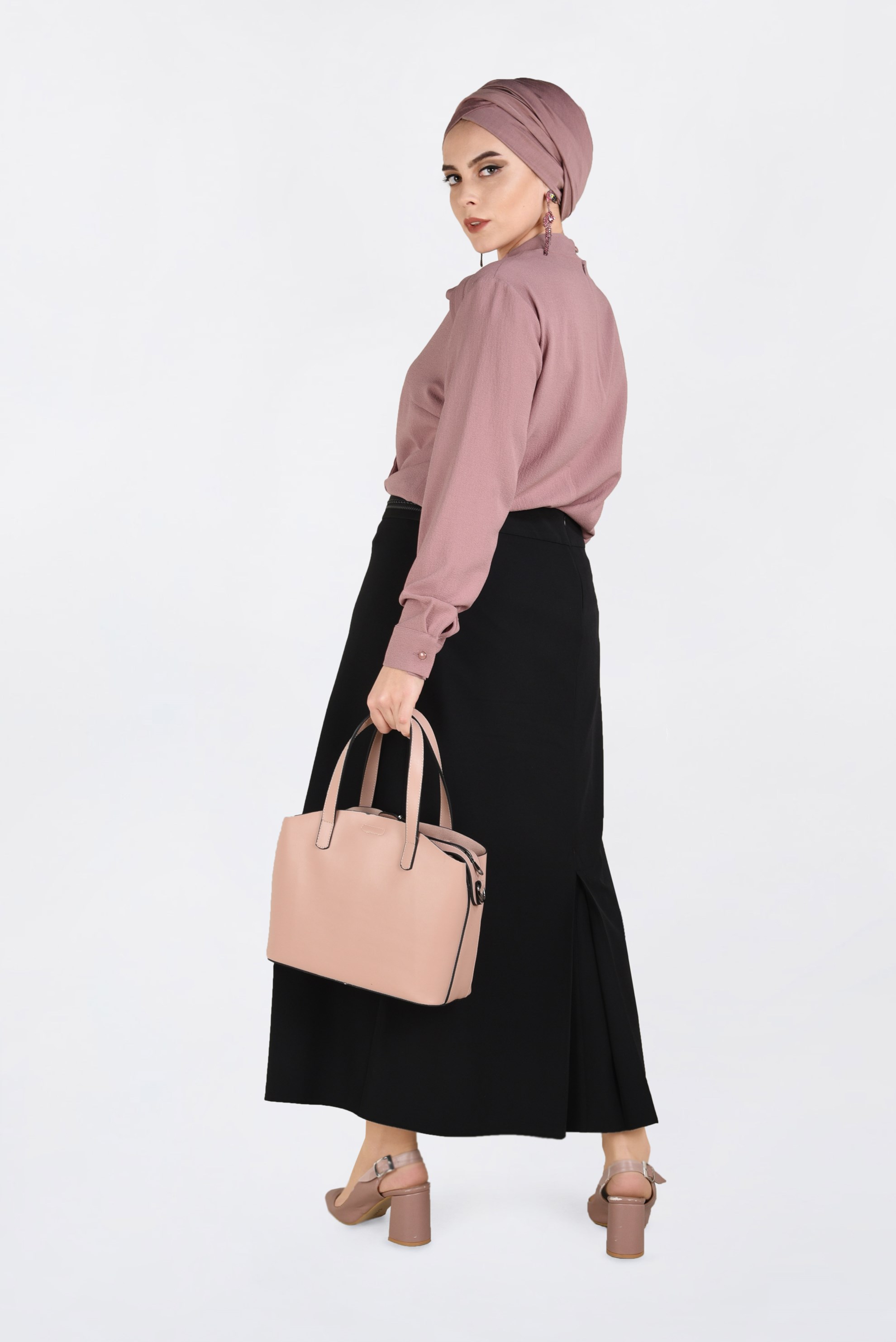 Tesettür giyim SİYAH PUL DETAYLI ETEK 6290