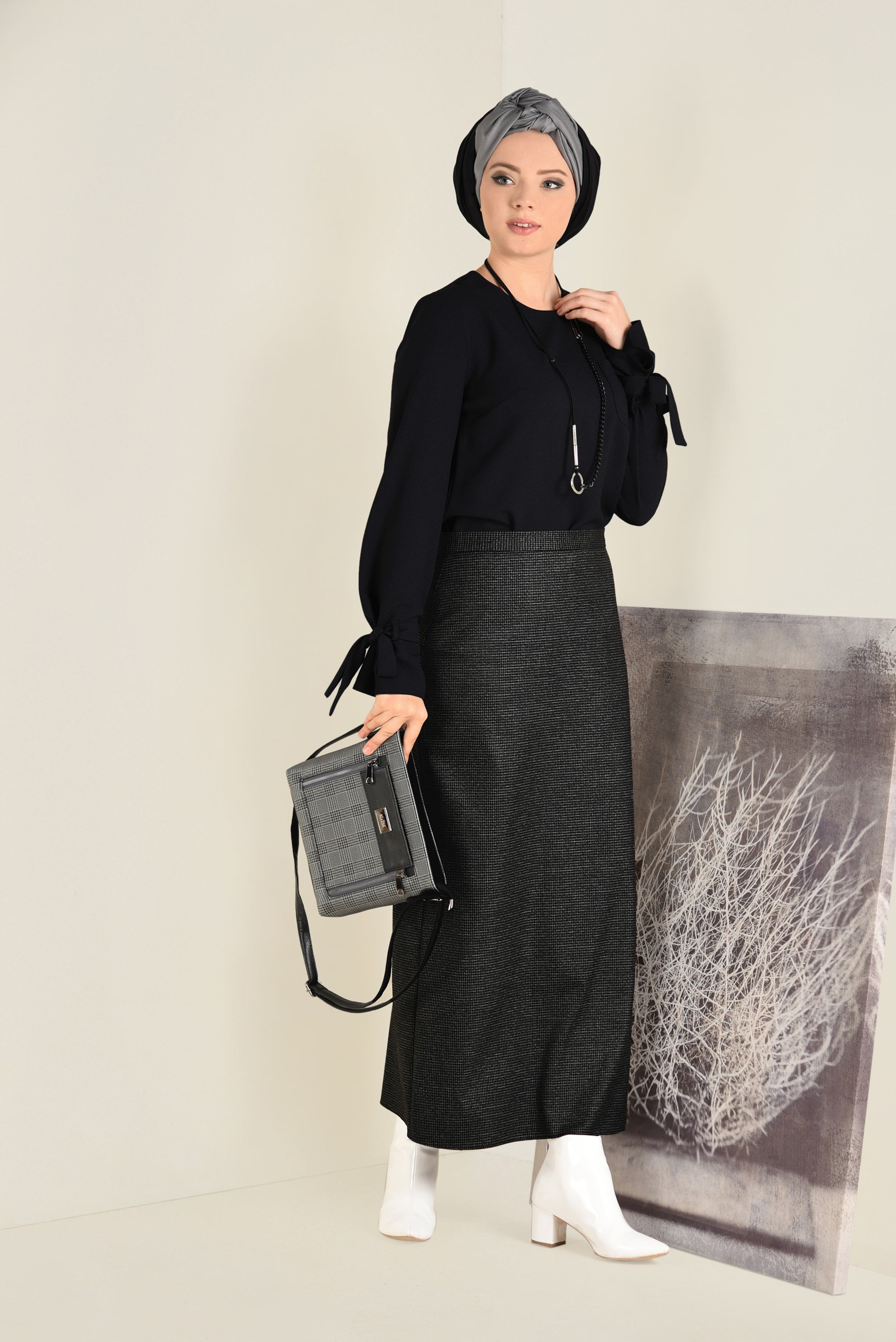 Tesettür giyim SİYAH GİZLİ YIRTMAÇLI ETEK 6291