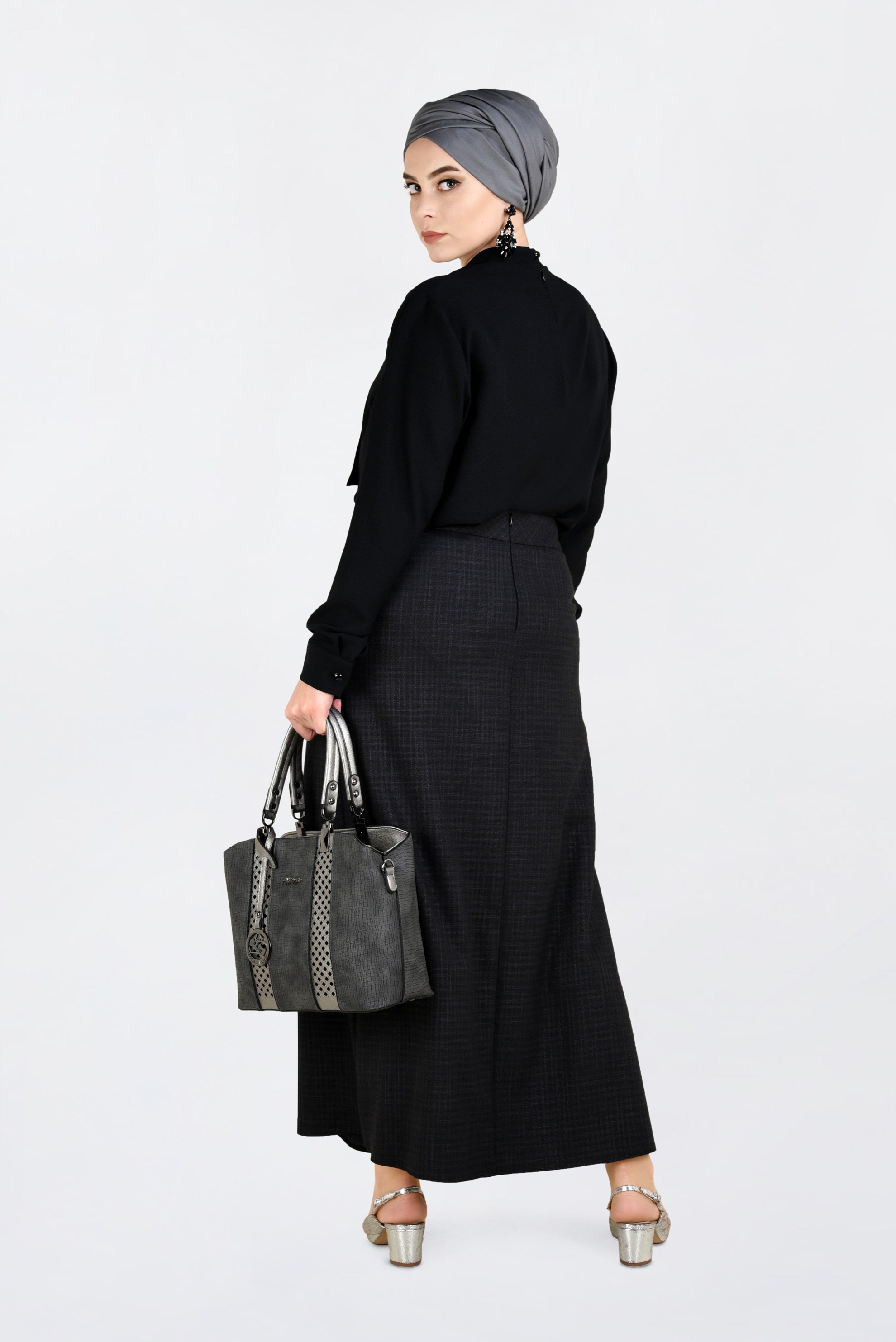 Tesettür giyim SİYAH KLASİK KESİM FERMUARLI ETEK 6293 