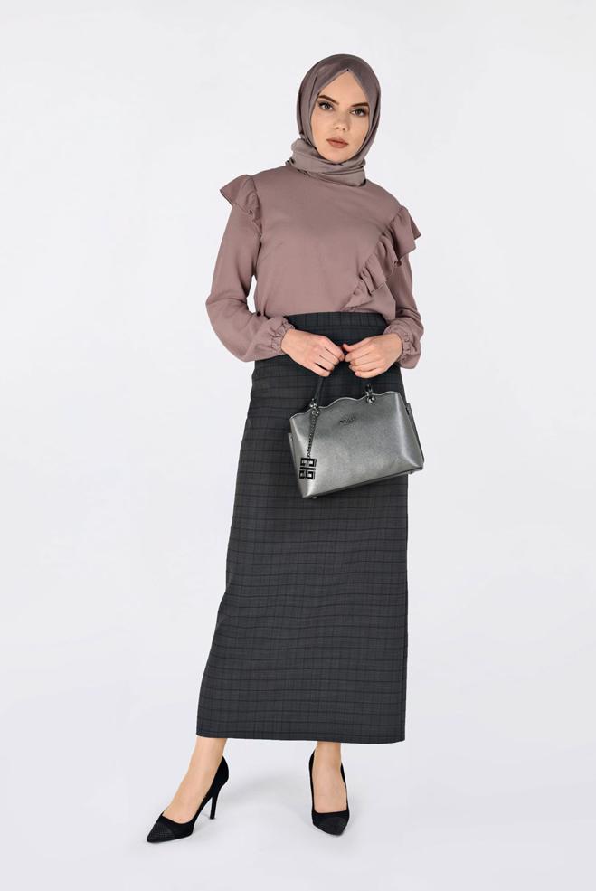 Tesettür giyim  KARELİ GİZLİ YIRTMAÇLI ETEK 6299  - ALVİNA