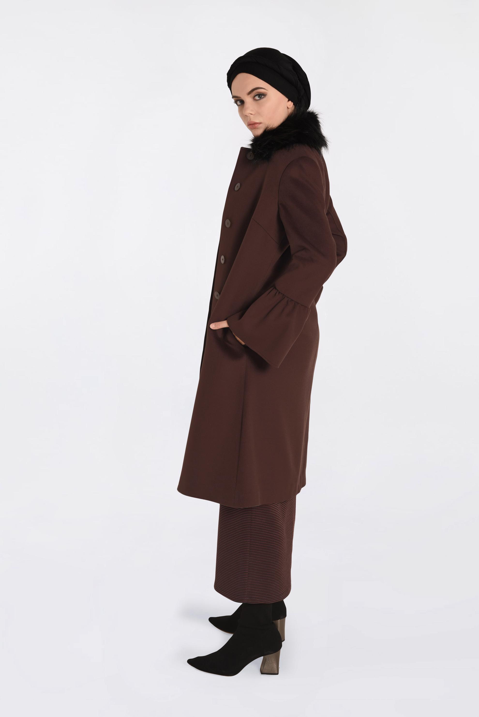 Tesettür giyim TURUNCU YAKASI KÜRKLÜ KOLLARI VOLANLI KABAN 9815 