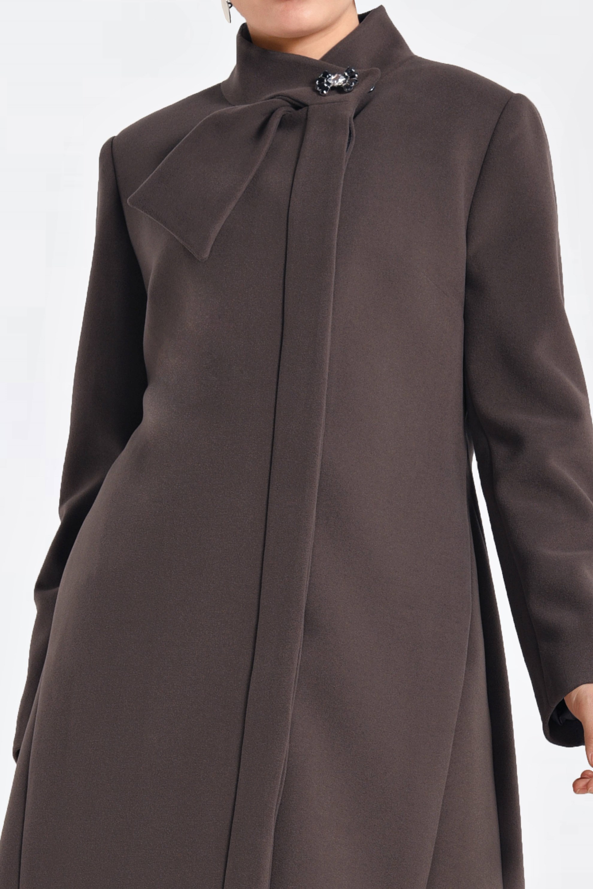 Tesettür giyim VİZON BROŞ DETAYLI KAŞE KABAN 9821