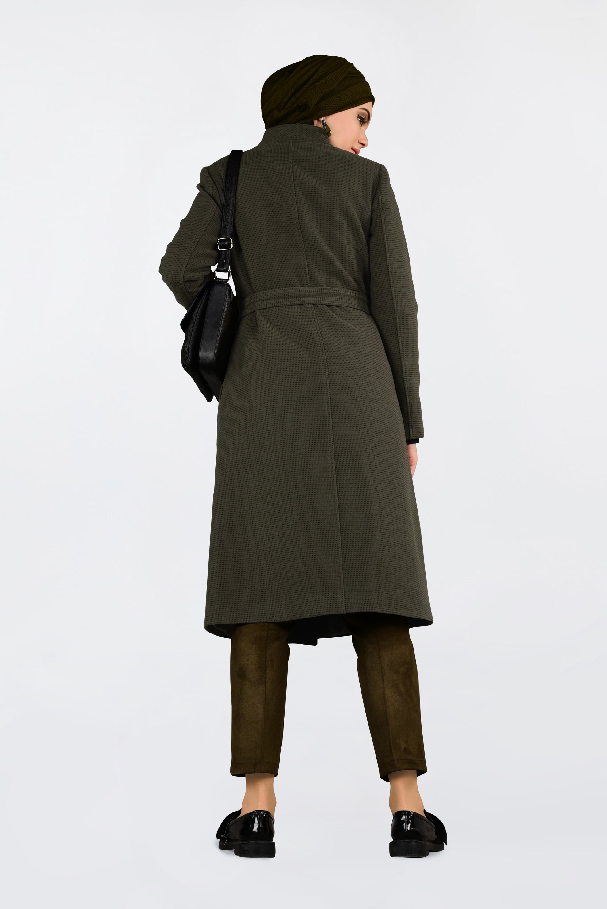 Tesettür giyim VİZON YAKA DETAYLI BELDEN KUŞAKLI KAŞE KABAN 9831