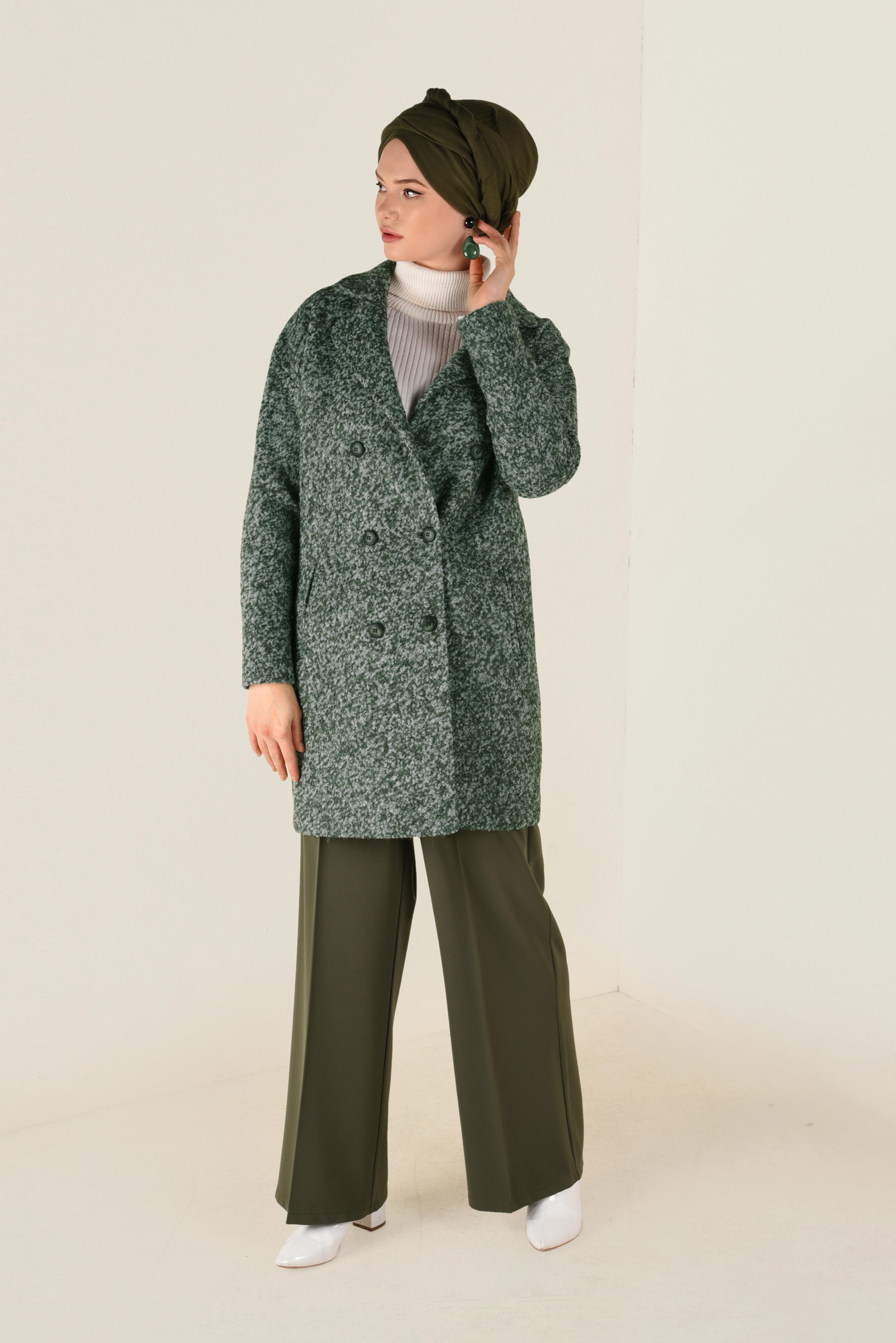 Tesettür giyim HAKİ KRUVAZE KEÇE KABAN 9833