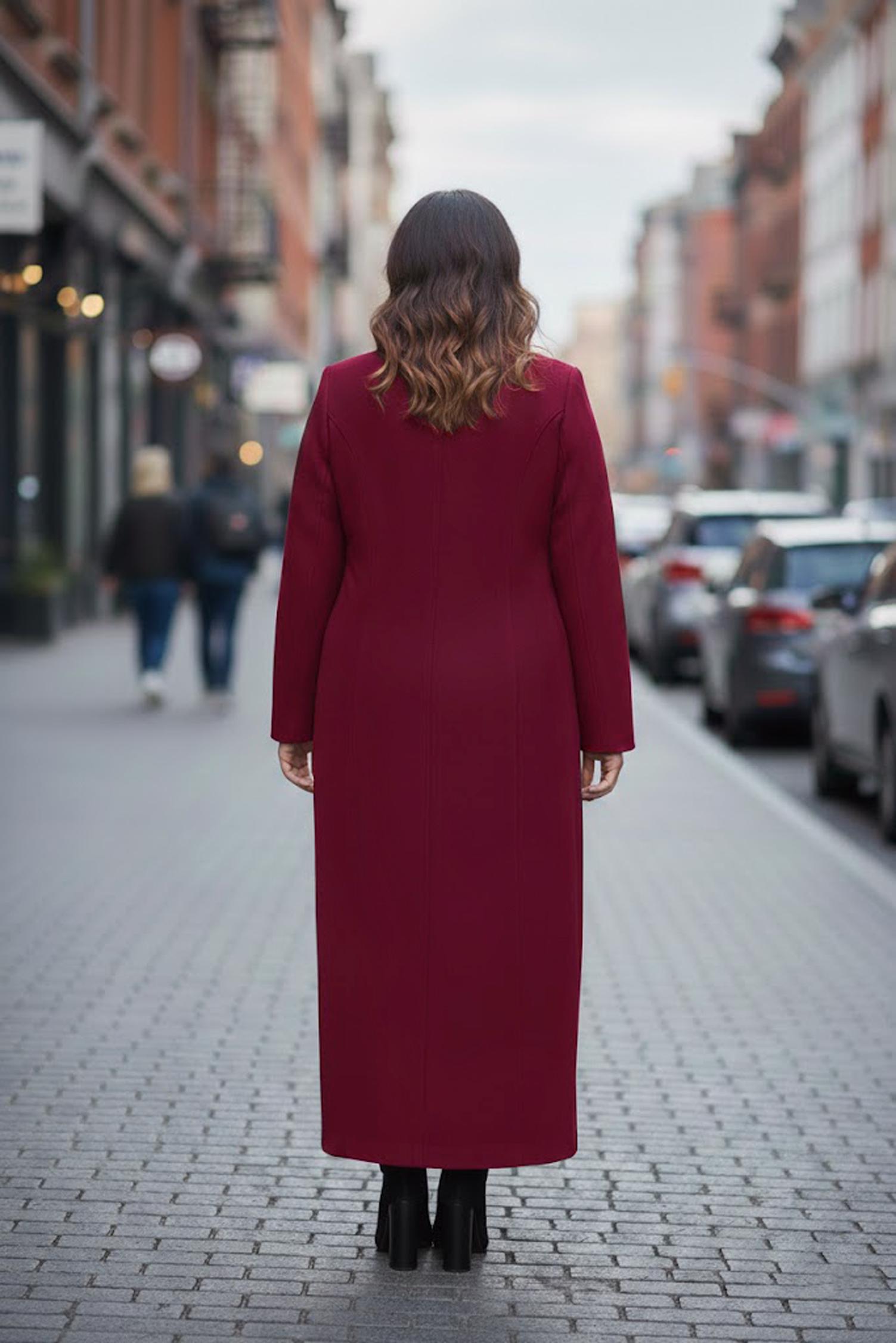 Tesettür giyim BORDO BİSİKLET YAKA KAŞE MANTO 9811