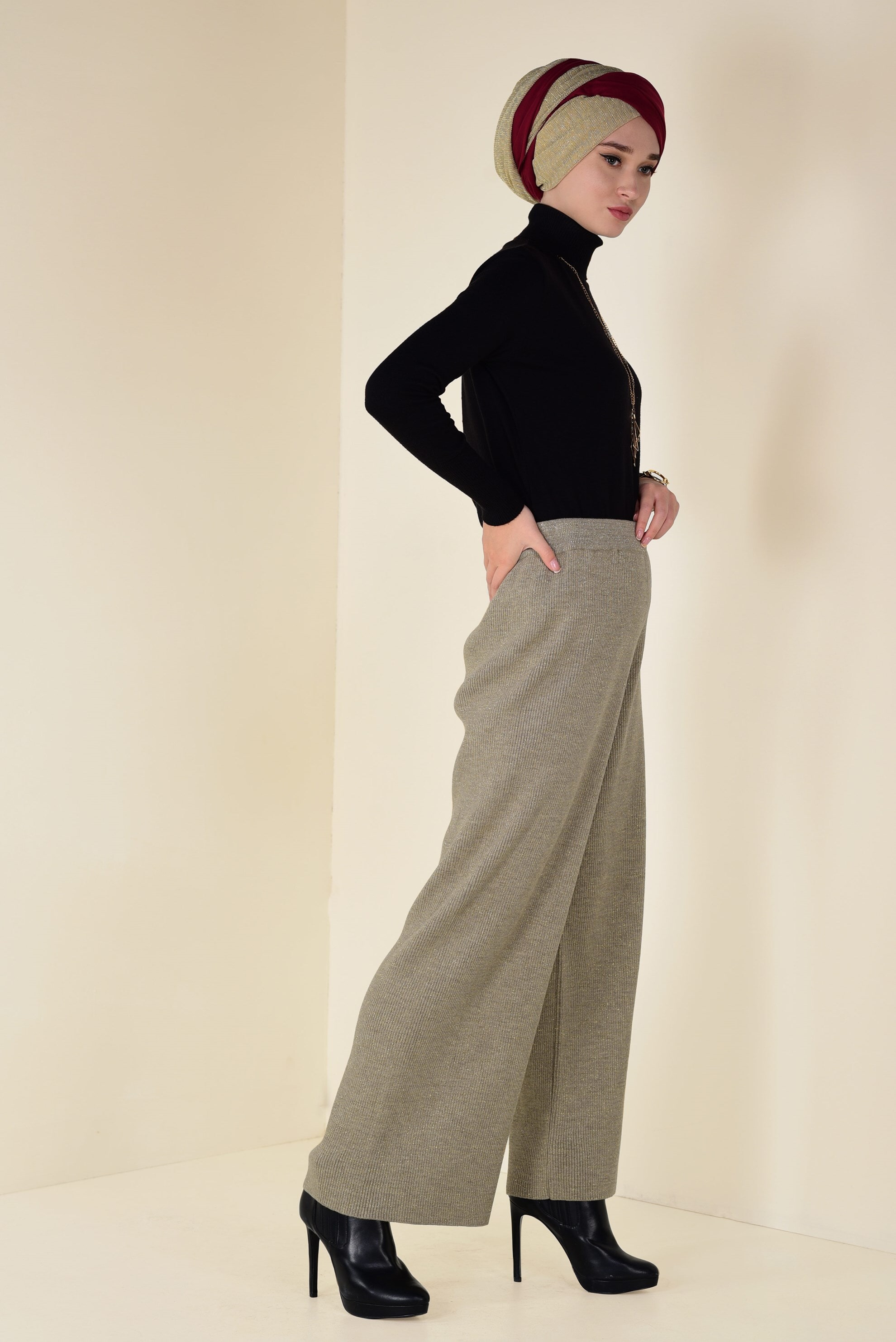Tesettür giyim BEJ FİTİLLİ TRİKO PANTOLON 7400