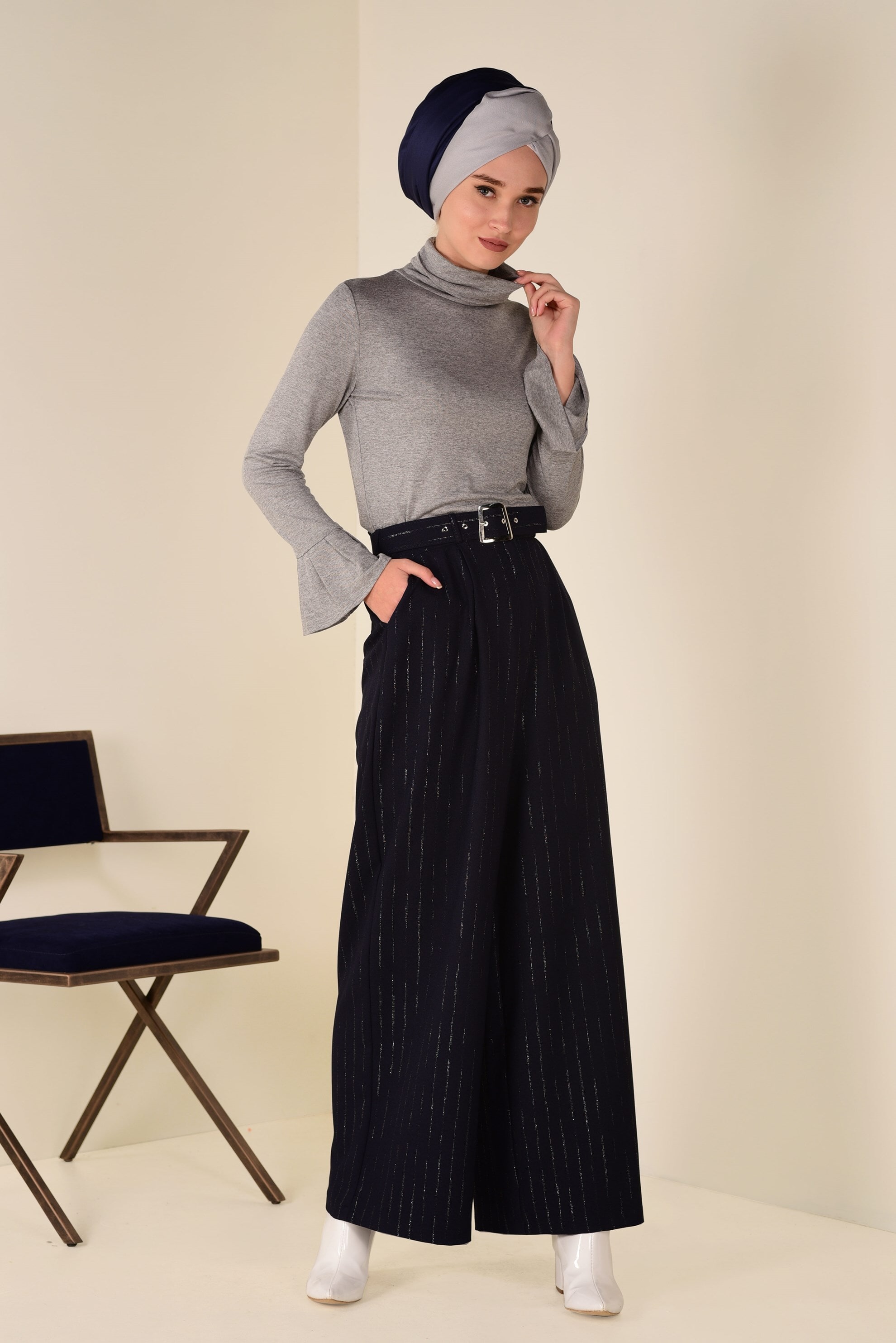 Tesettür giyim LACİVERT SİMLİ ÇİZGİ DESEN KEMERLİ PANTOLON 7401 