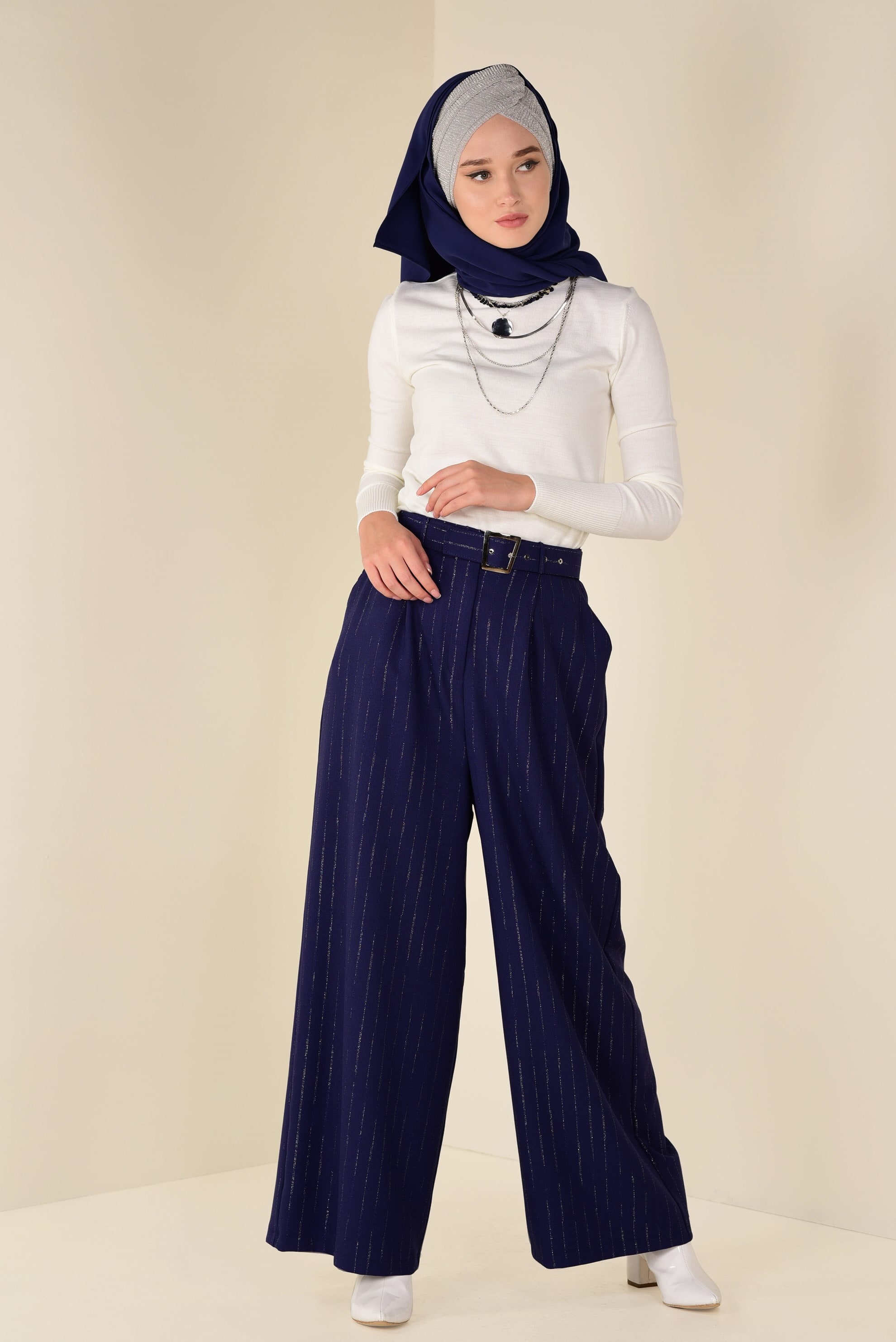 Tesettür giyim LACİVERT SİMLİ ÇİZGİ DESEN KEMERLİ PANTOLON 7401 