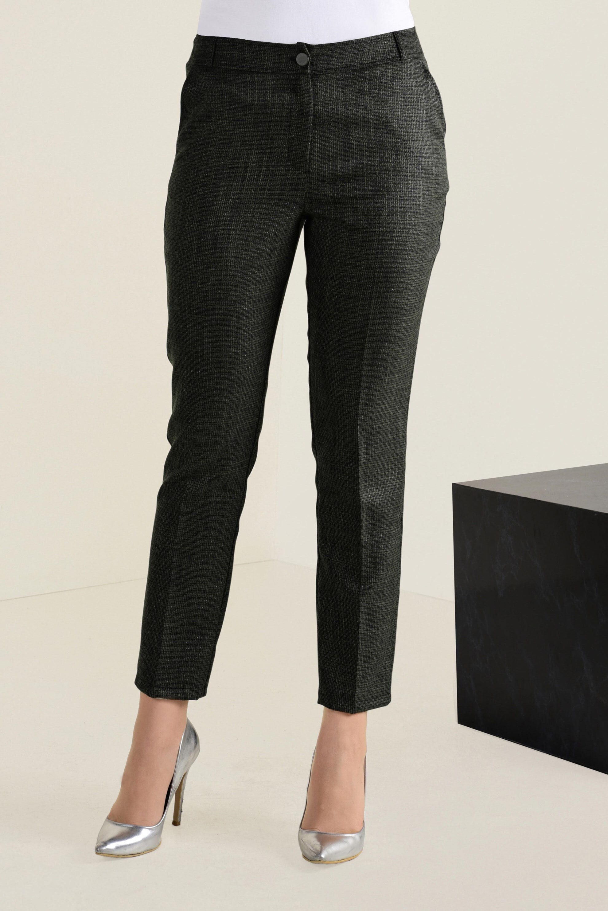 Tesettür giyim HAKİ DÜĞMELİ DAR PAÇA PANTOLON 7405 