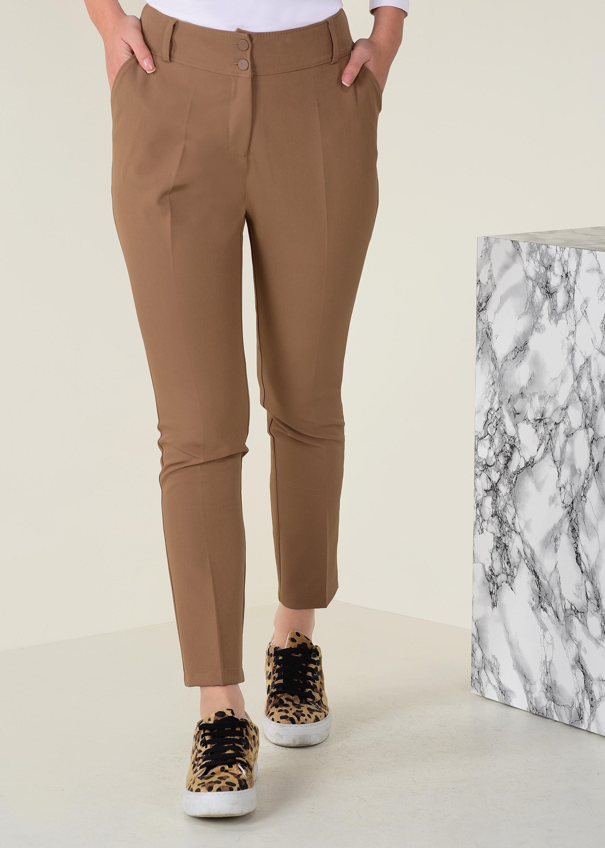 Tesettür giyim KAHVE ARA BEL DÜĞMELİ PANTOLON 7408 