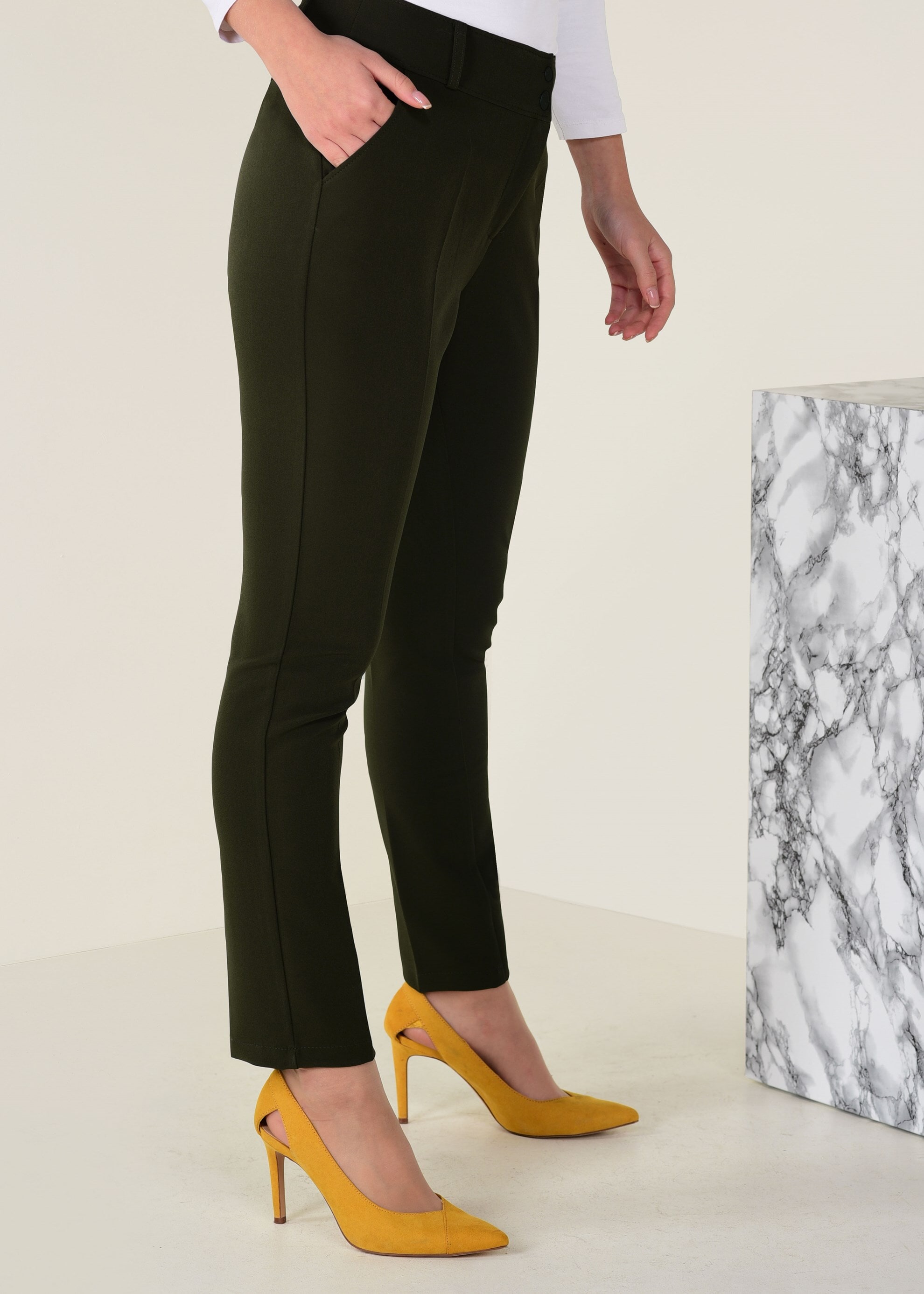 Tesettür giyim HAKİ ARA BEL DÜĞMELİ PANTOLON 7408 