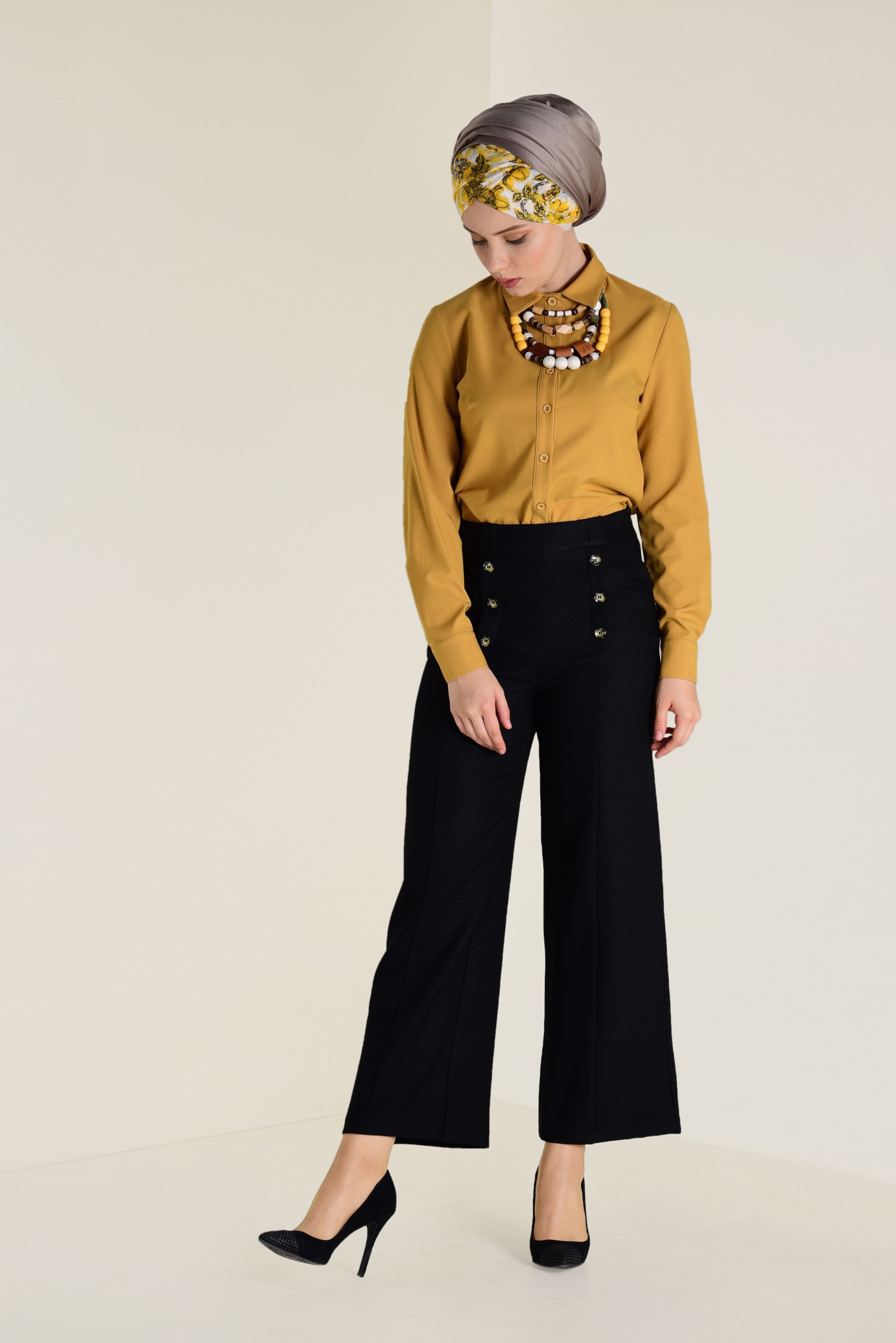 Tesettür giyim SİYAH YÜKSEL BEL DÜĞME DETAYLI PANTOLON 7410