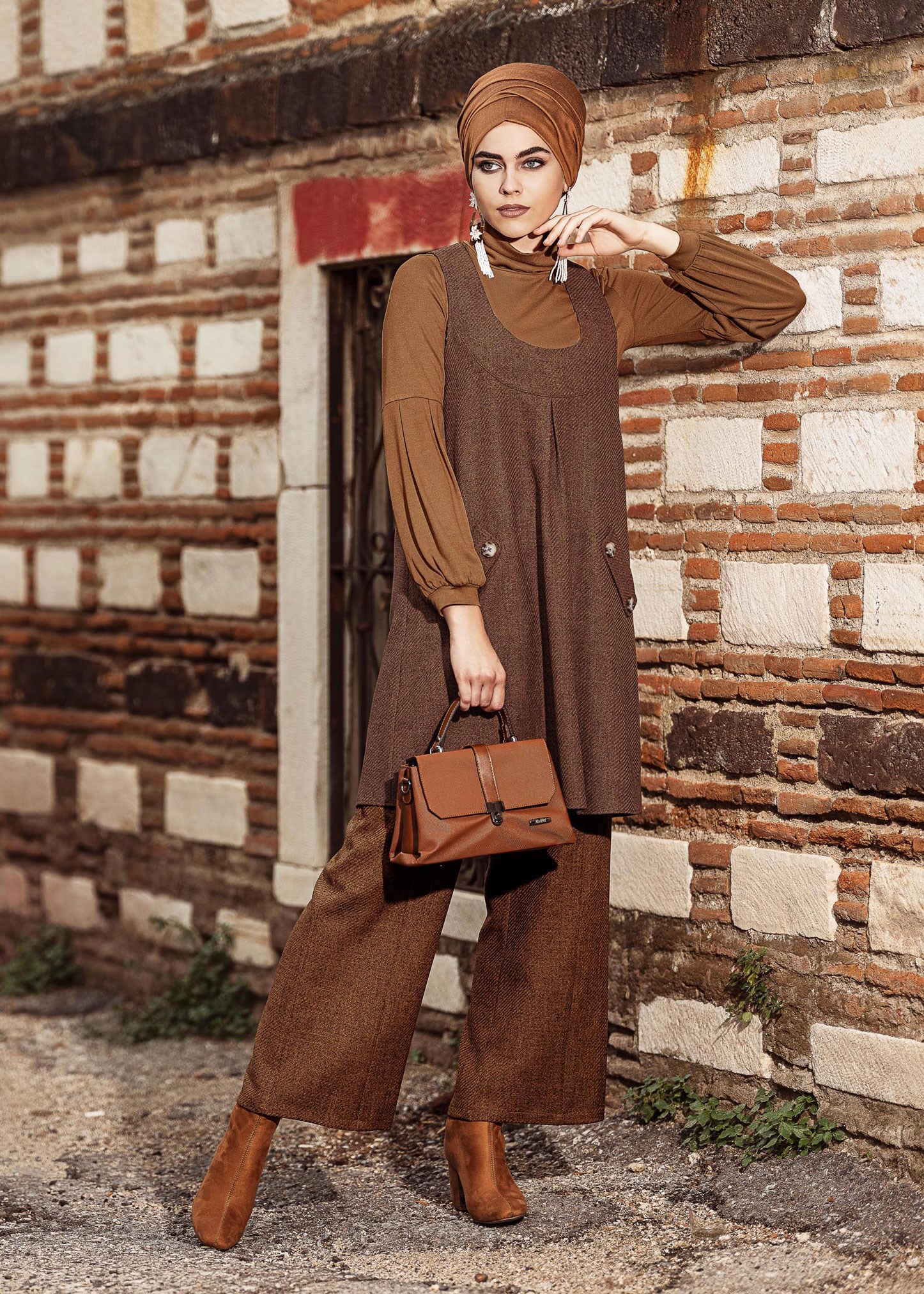 Tesettür giyim TABA YÜKSEL BEL DÜĞME DETAYLI PANTOLON 7410