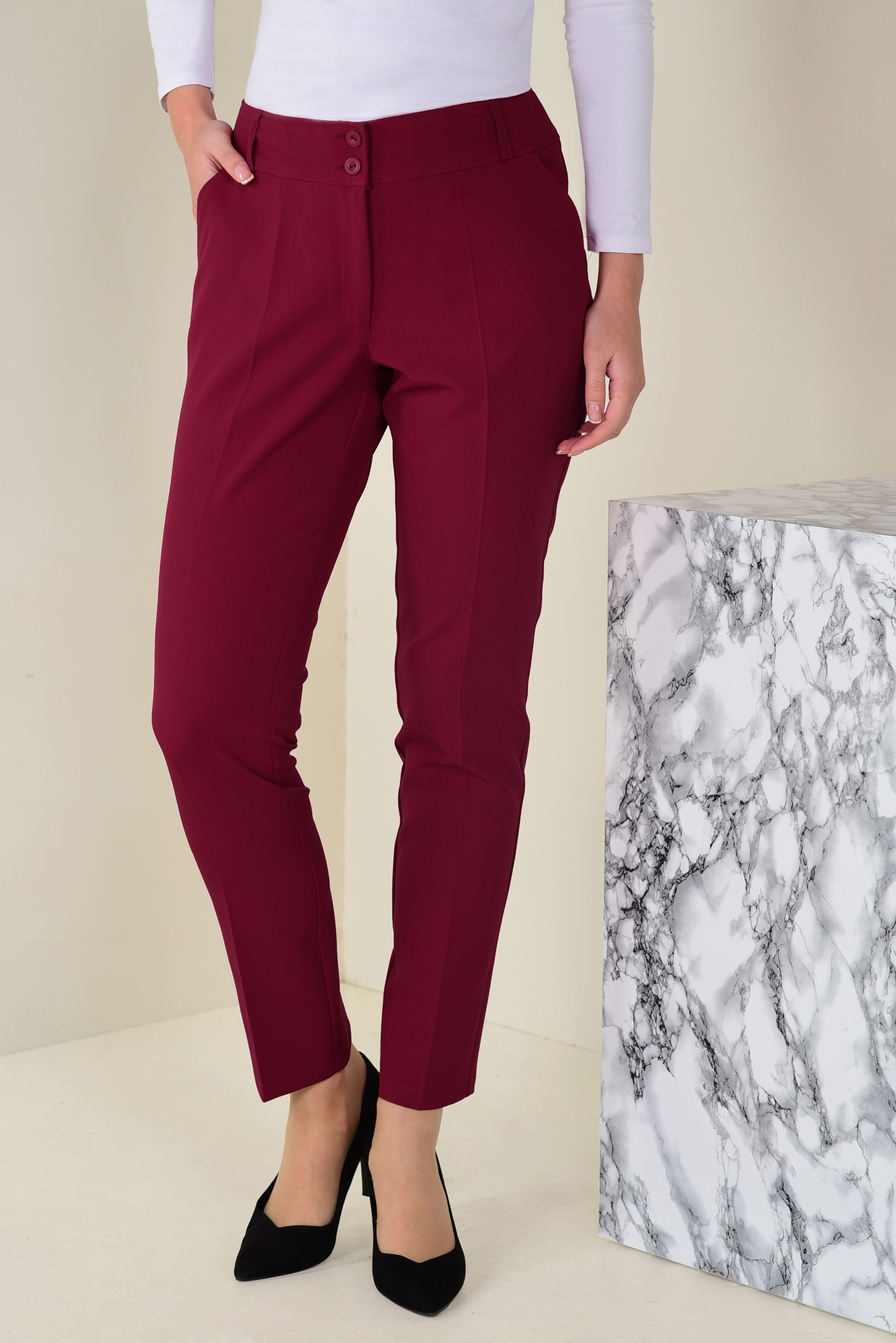 Tesettür giyim BORDO DÜĞMELİ HAVUÇ PANTOLON 7412