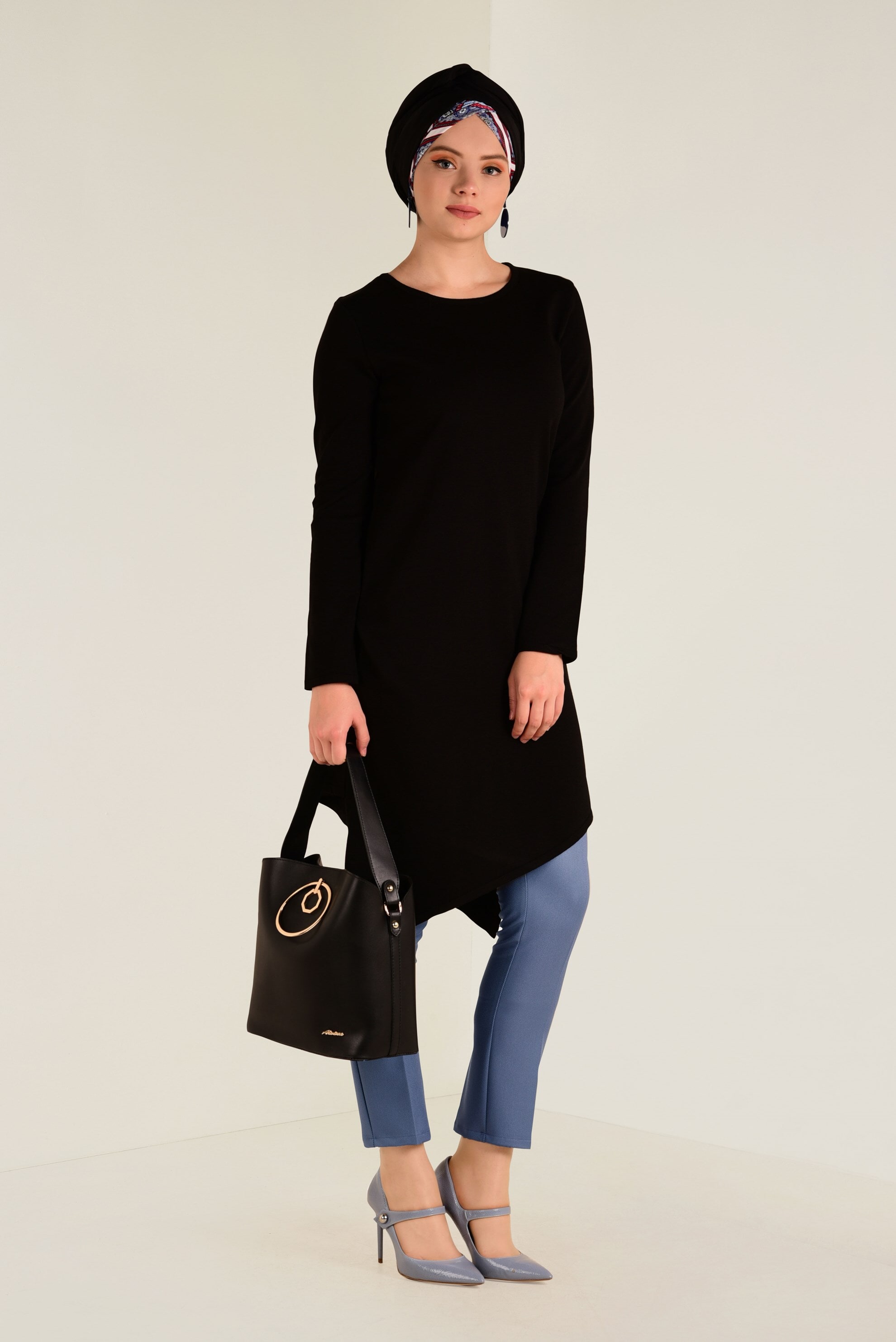 Tesettür giyim MAVİ DÜĞMELİ DAR PAÇA PANTOLON 7418 