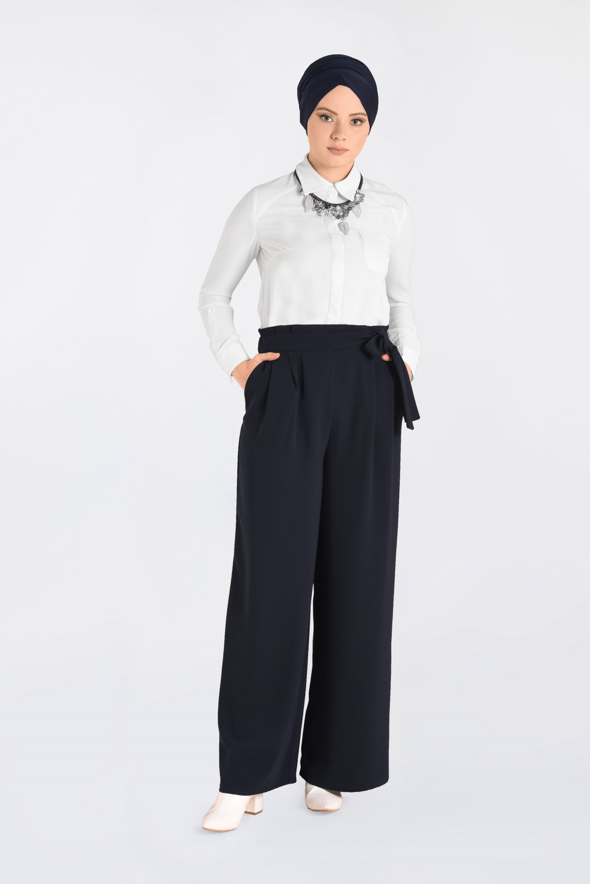 Tesettür giyim LACİVERT GENİŞ PAÇA PANTOLON 7430
