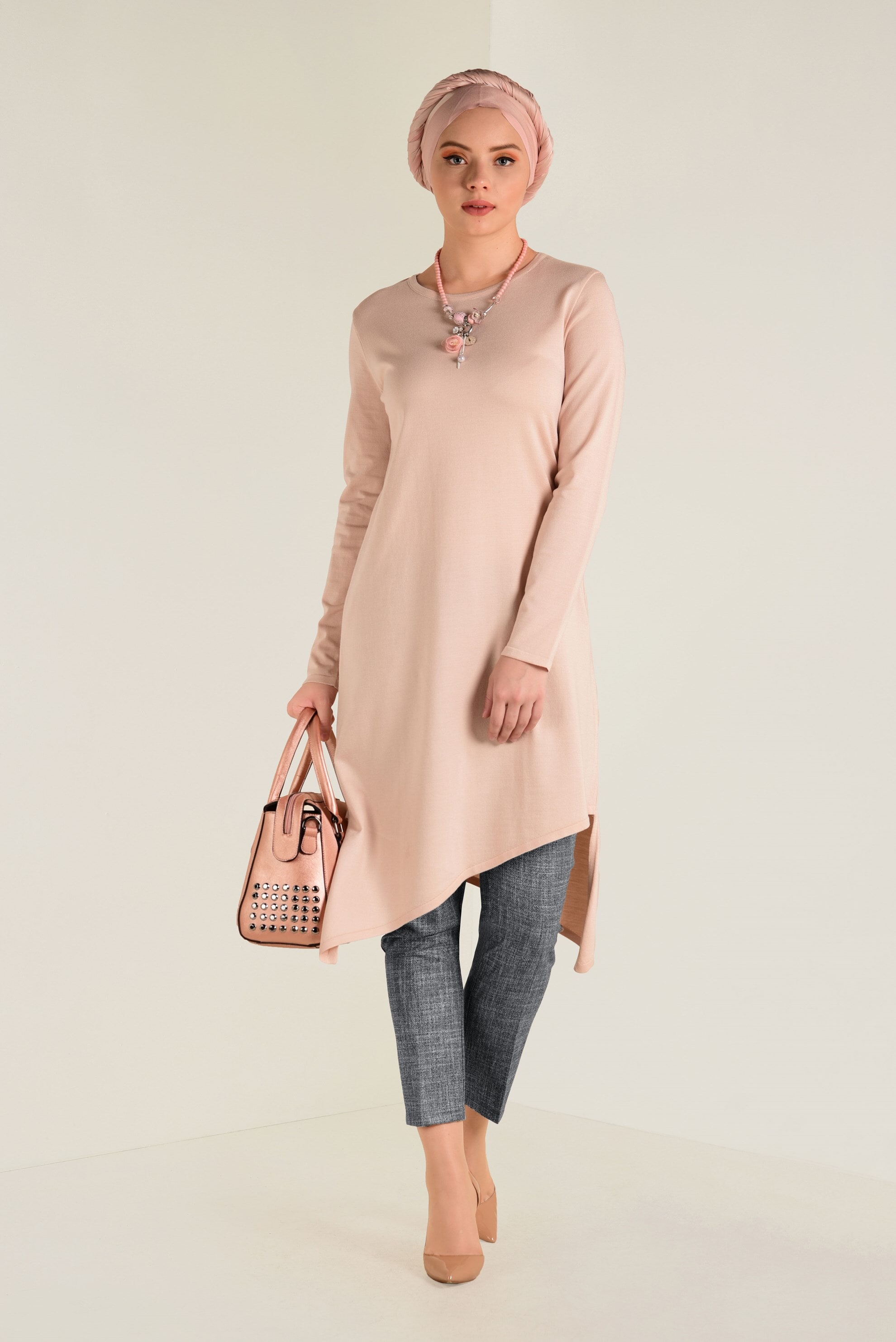 Tesettür giyim SİYAH DAR PAÇA ARA BEL PANTOLON 7431 