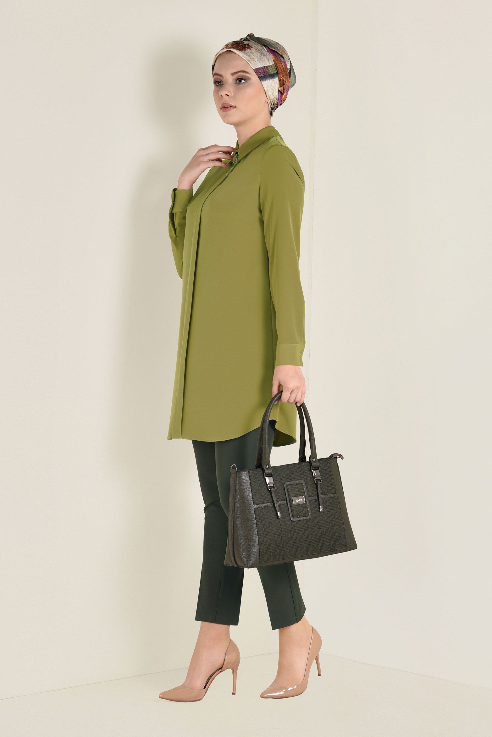 Tesettür giyim HAKİ YANDAN DÜĞMELİ PANTOLON 7433 