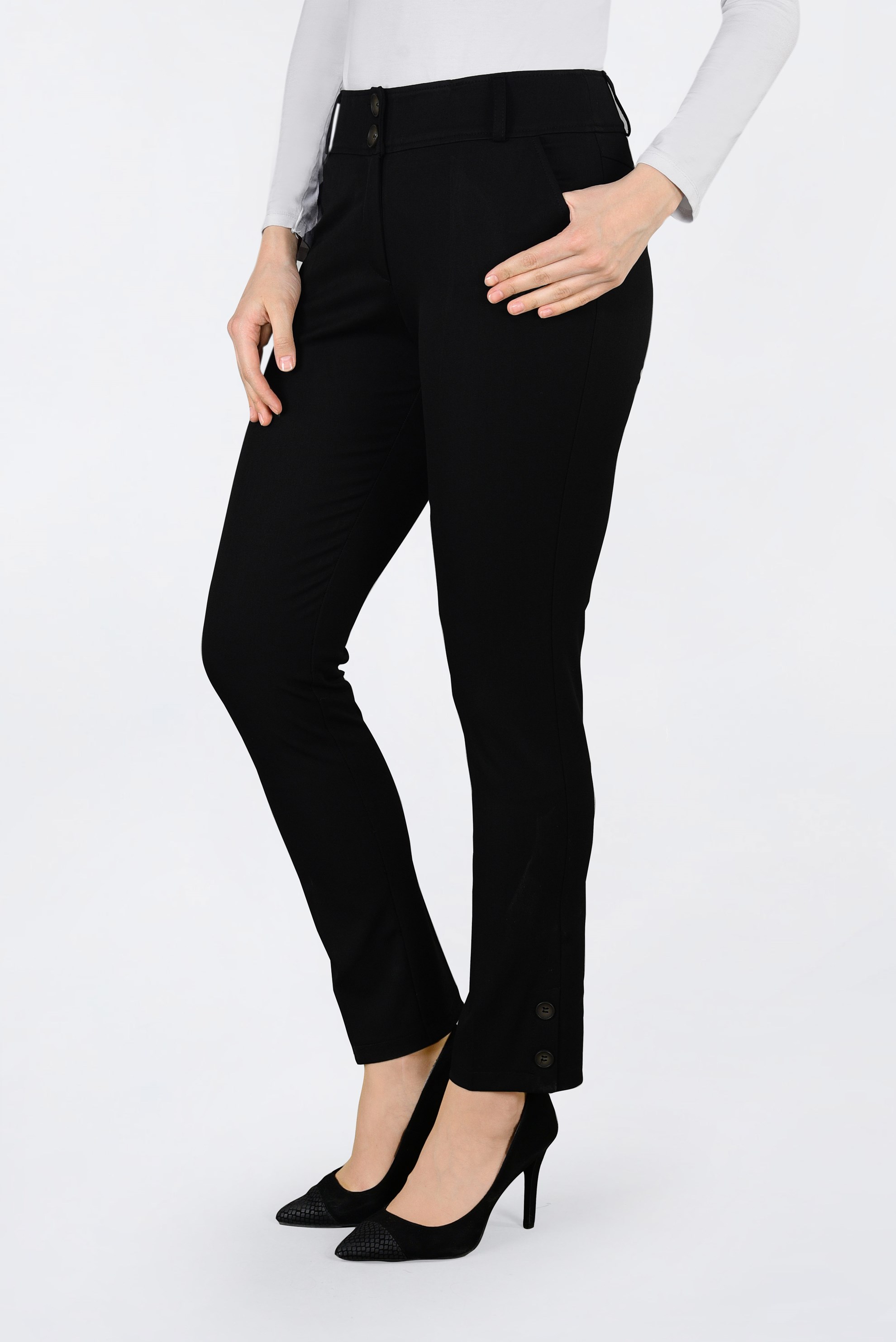 Tesettür giyim SİYAH DAR PAÇA BİLEKLERİ DÜĞME DETAYLI PANTOLON 7436 