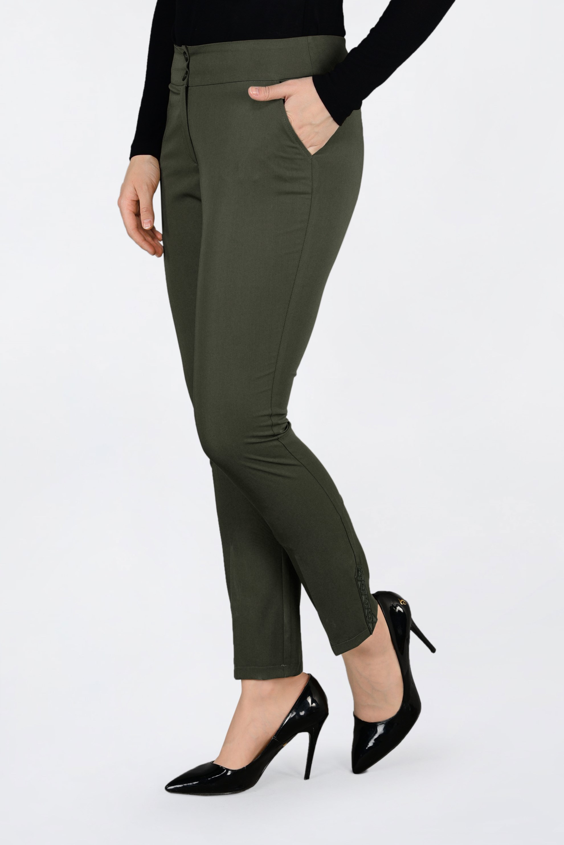 Tesettür giyim HAKİ İŞLEME DETAYLI DAR PAÇA PANTOLON 7439