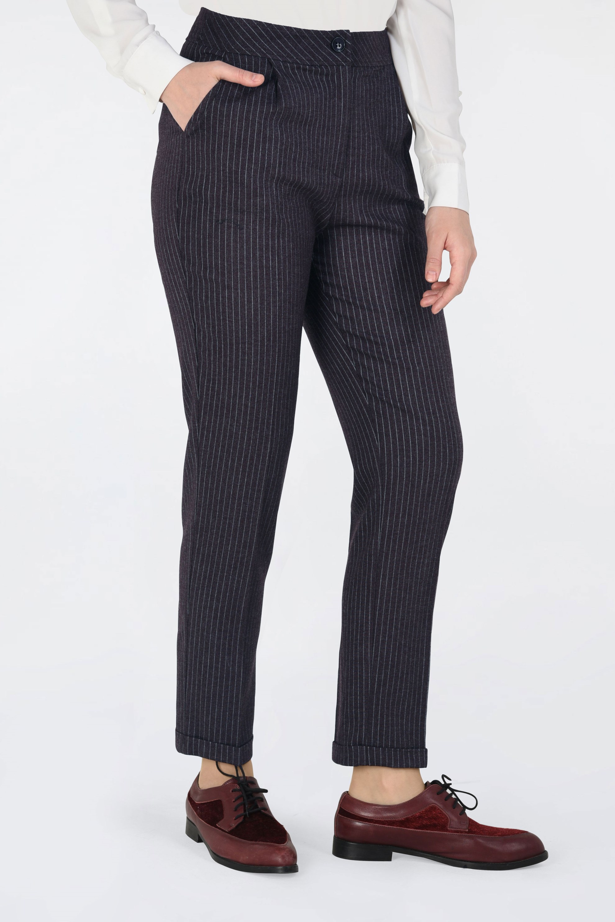 Tesettür giyim MÜRDÜM DİKEY ÇİZGİLİ HAVUÇ PANTOLON 7445 