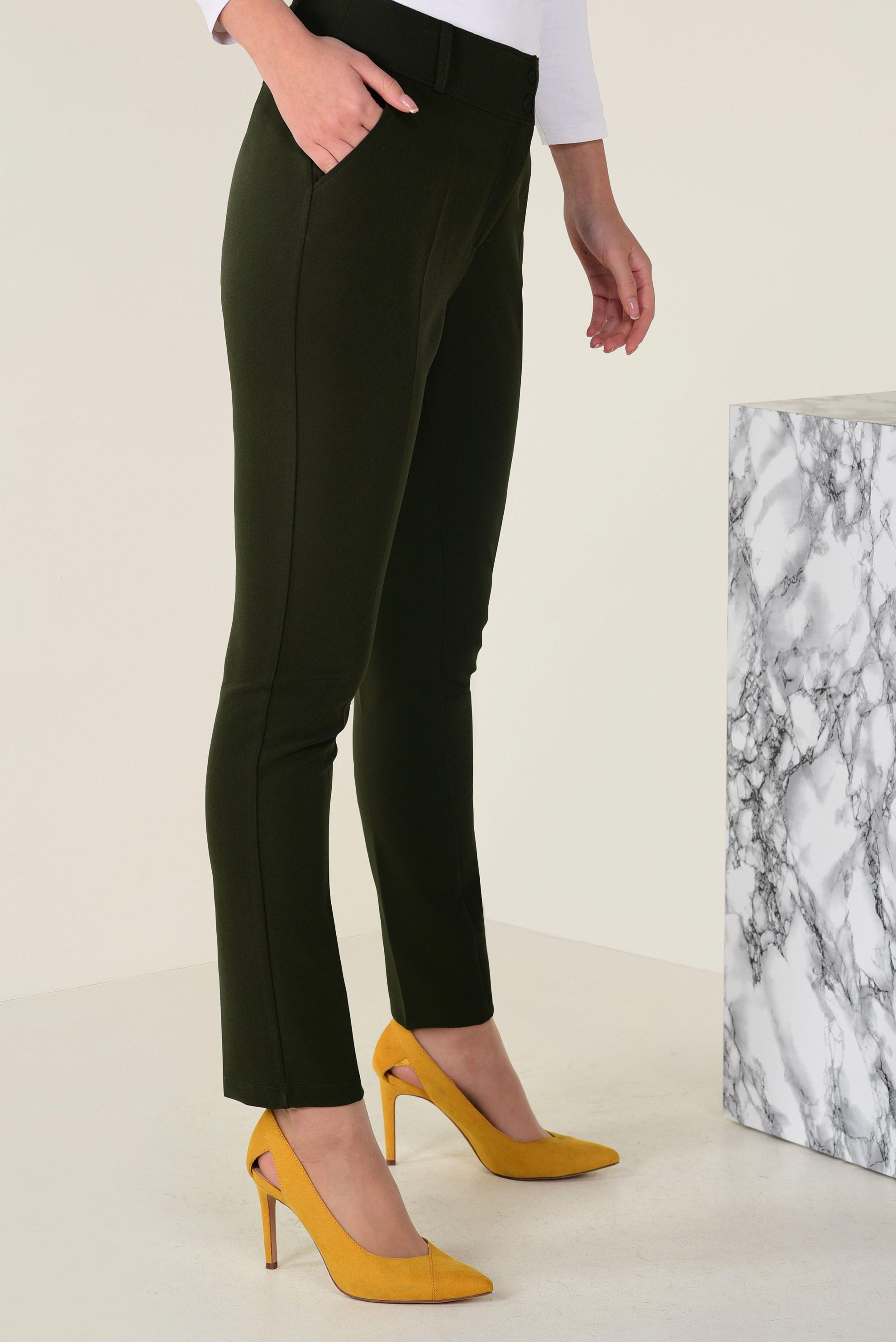 Tesettür giyim HAKİ YÜKSEK BEL DÜĞMELİ PANTOLON 7408-1