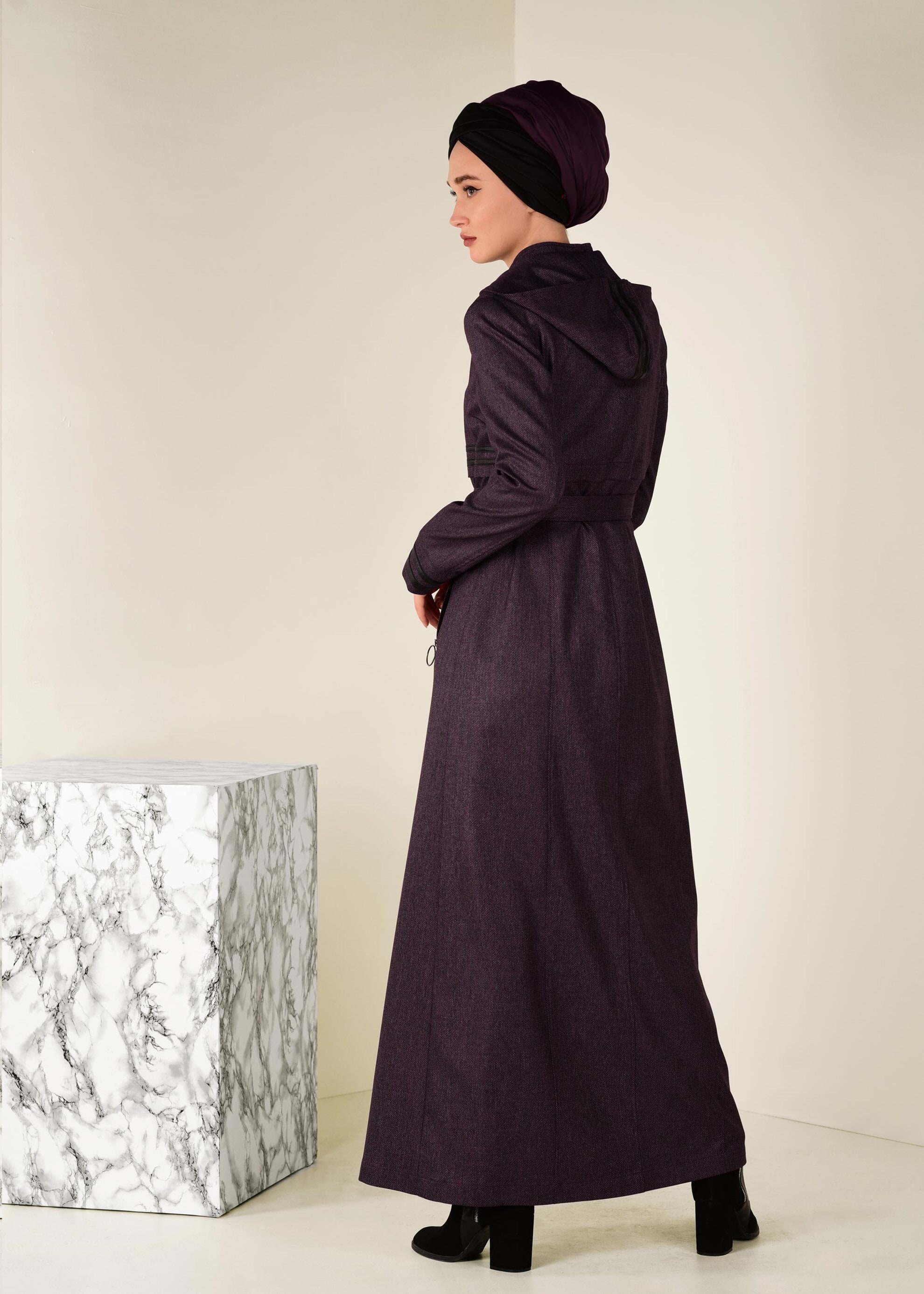 Tesettür giyim MÜRDÜM BELİ KUŞAKLI KAPÜŞONLU PARDESÜ 1311