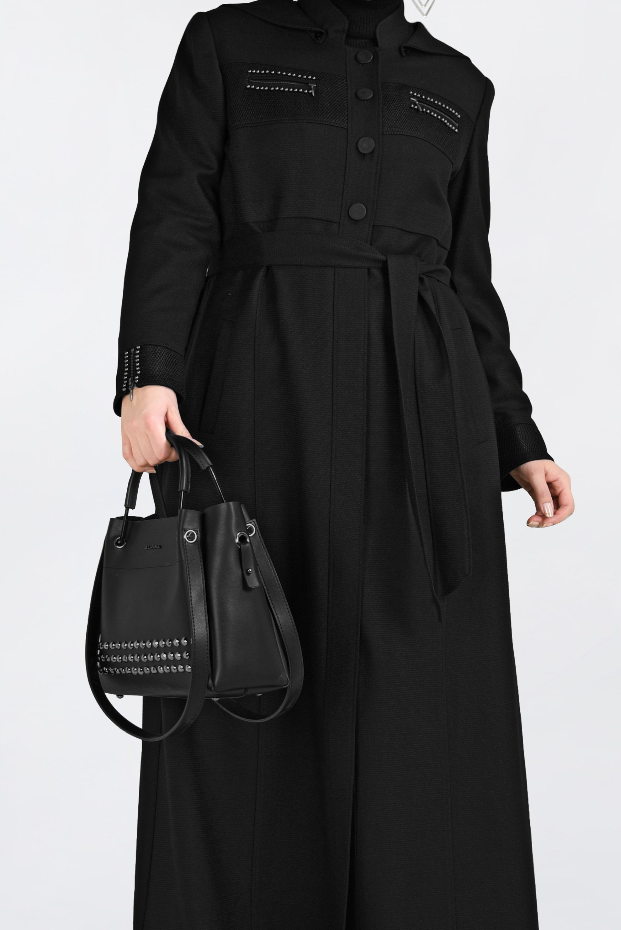 Tesettür giyim SİYAH DÜĞMELİ KEMER DETAYLI PARDESÜ 1312