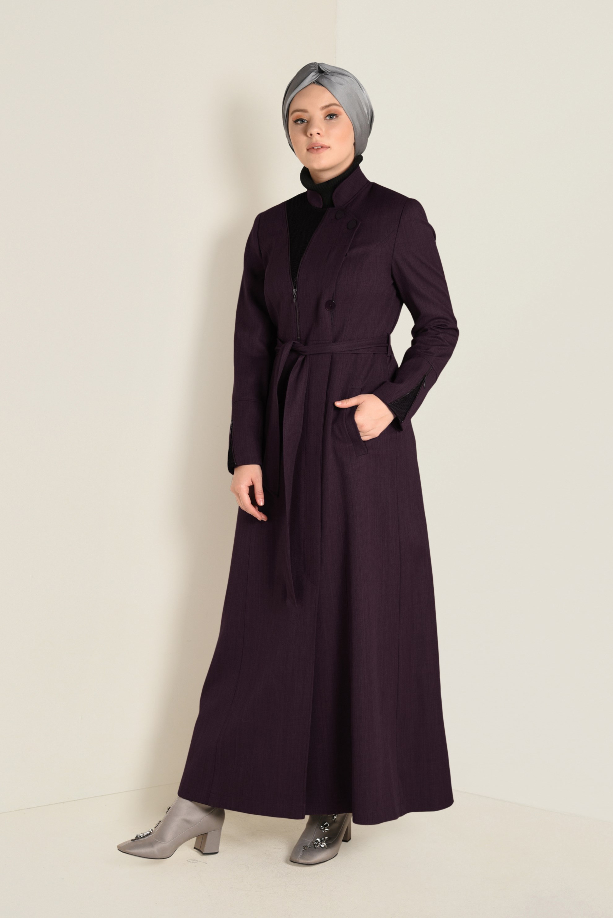 Tesettür giyim MÜRDÜM FERMUAR DETAYLI BELİ KUŞAKLI PARDESÜ 1313