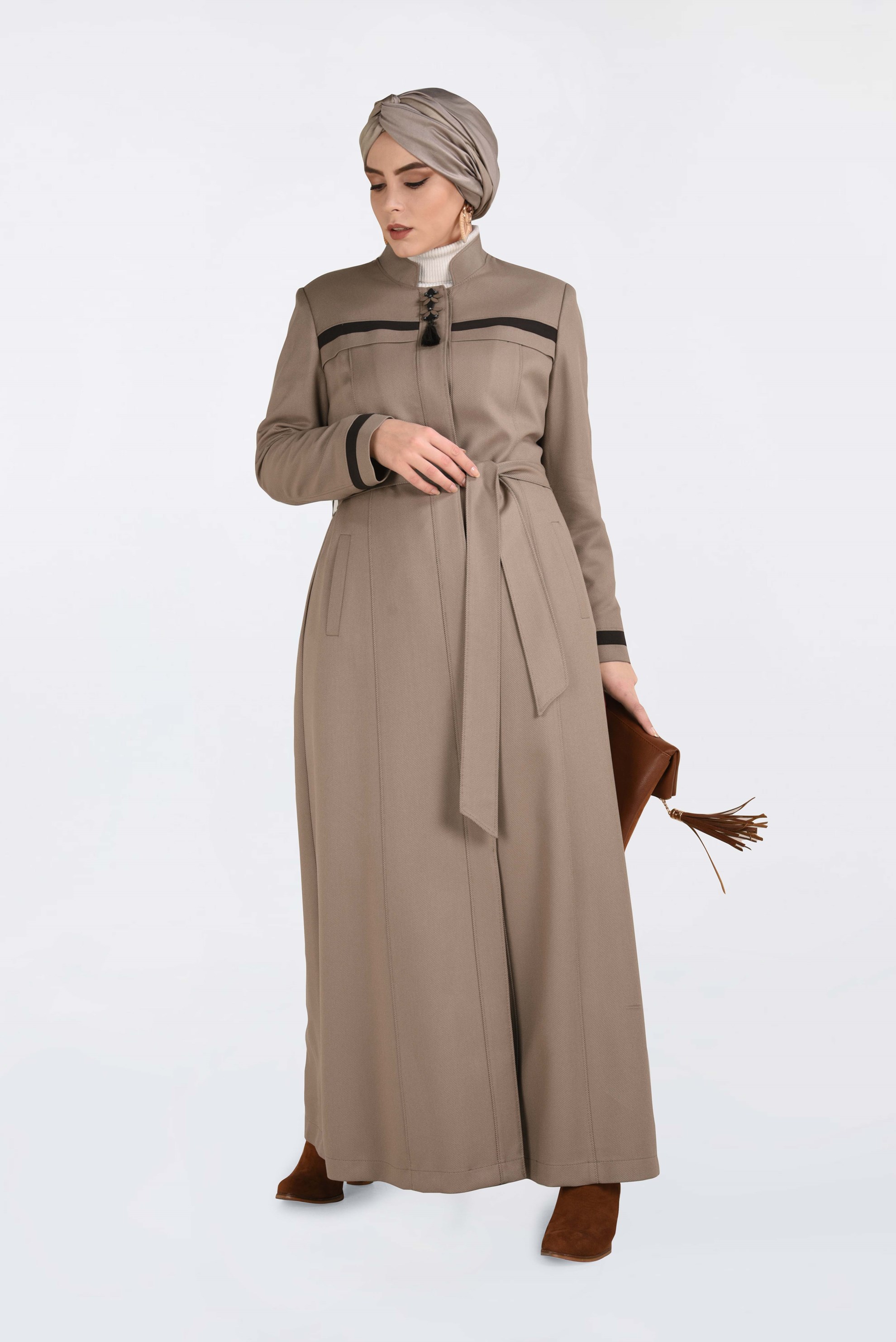 Tesettür giyim KAHVE BELDEN KUŞAKLI GİZLİ DÜĞMELİ PARDESÜ 1316 