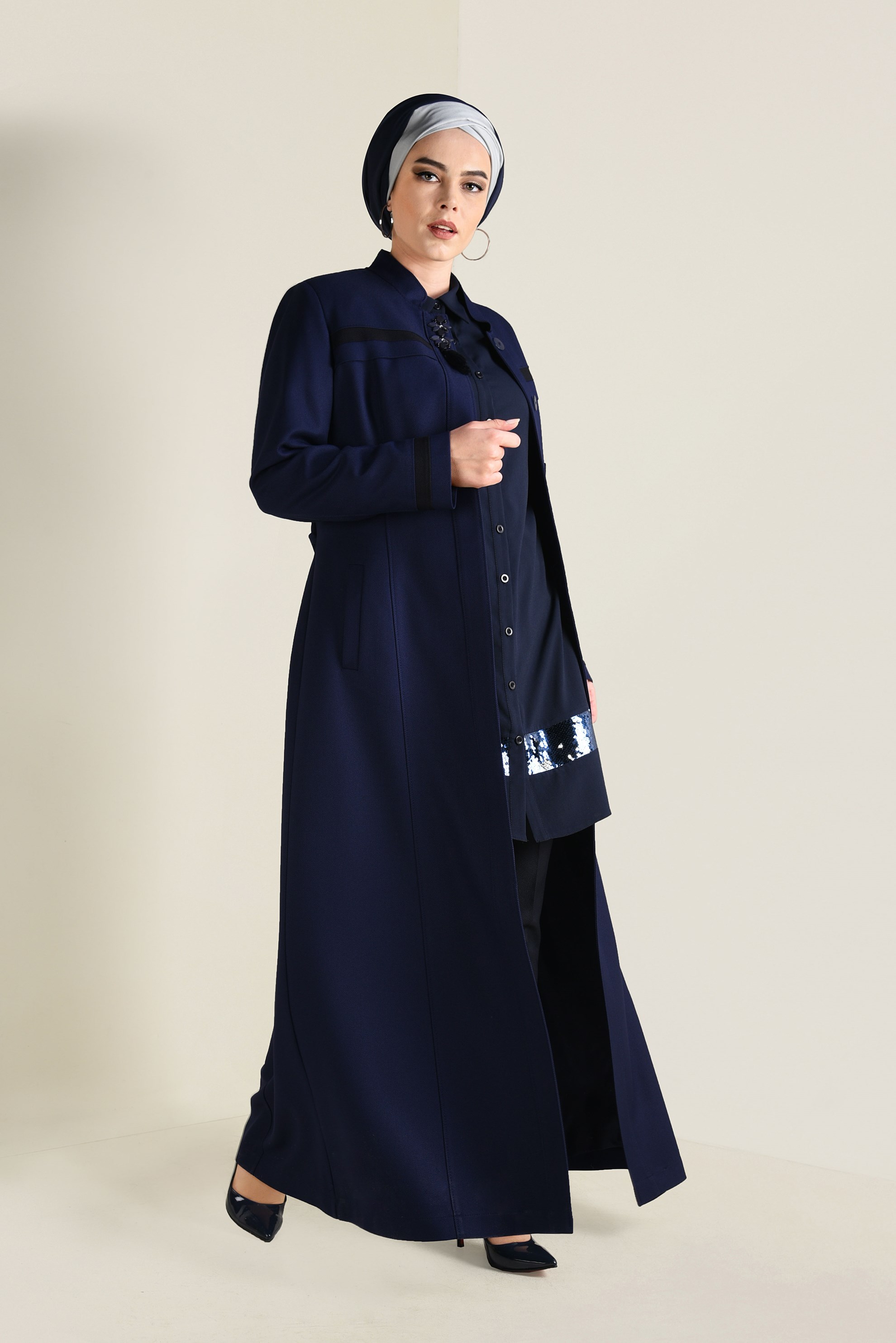 Tesettür giyim LACİVERT BELDEN KUŞAKLI GİZLİ DÜĞMELİ PARDESÜ 1316 