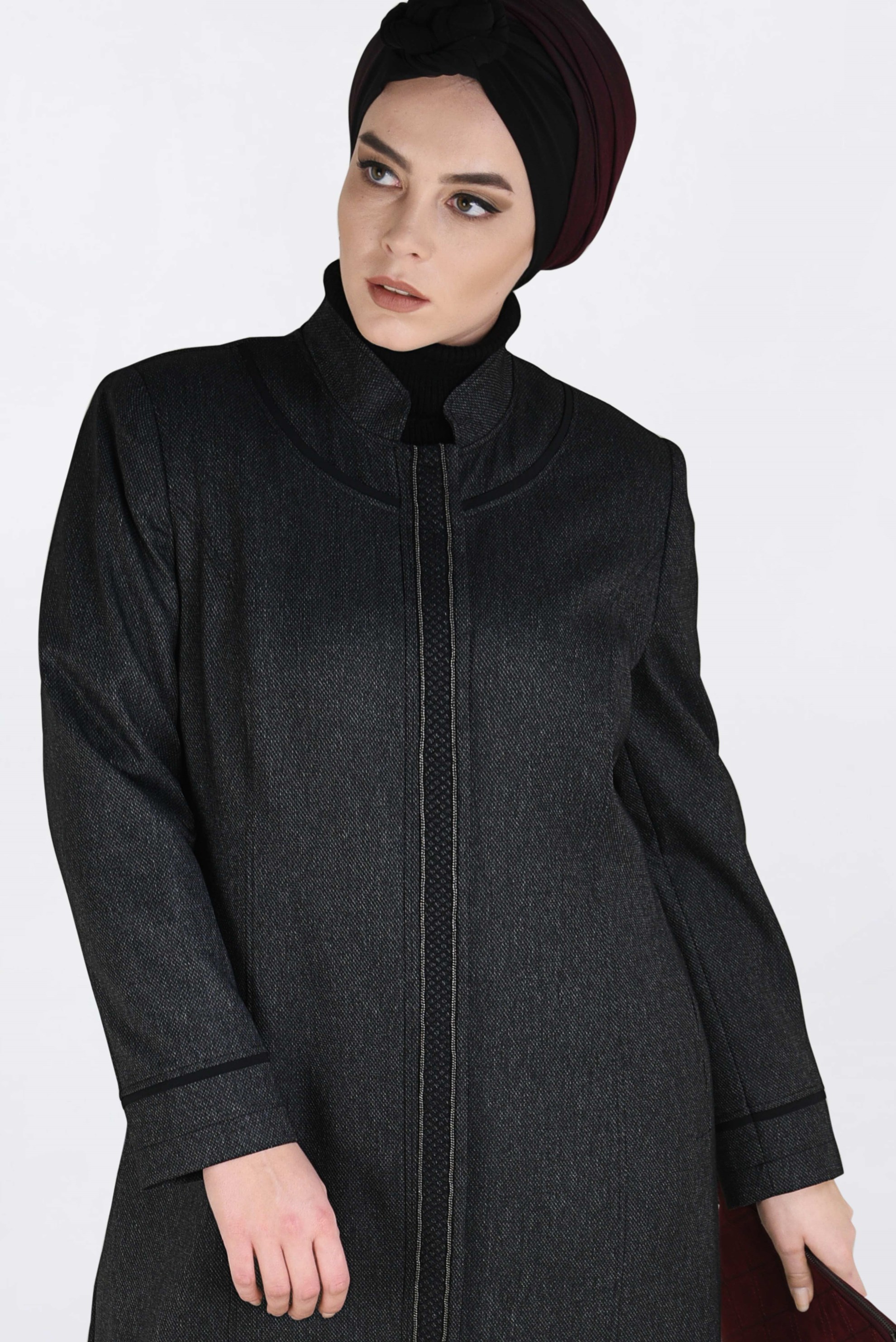 Tesettür giyim SİYAH GİZLİ DÜĞMELİ HAKİM YAKA PARDESÜ 1317 