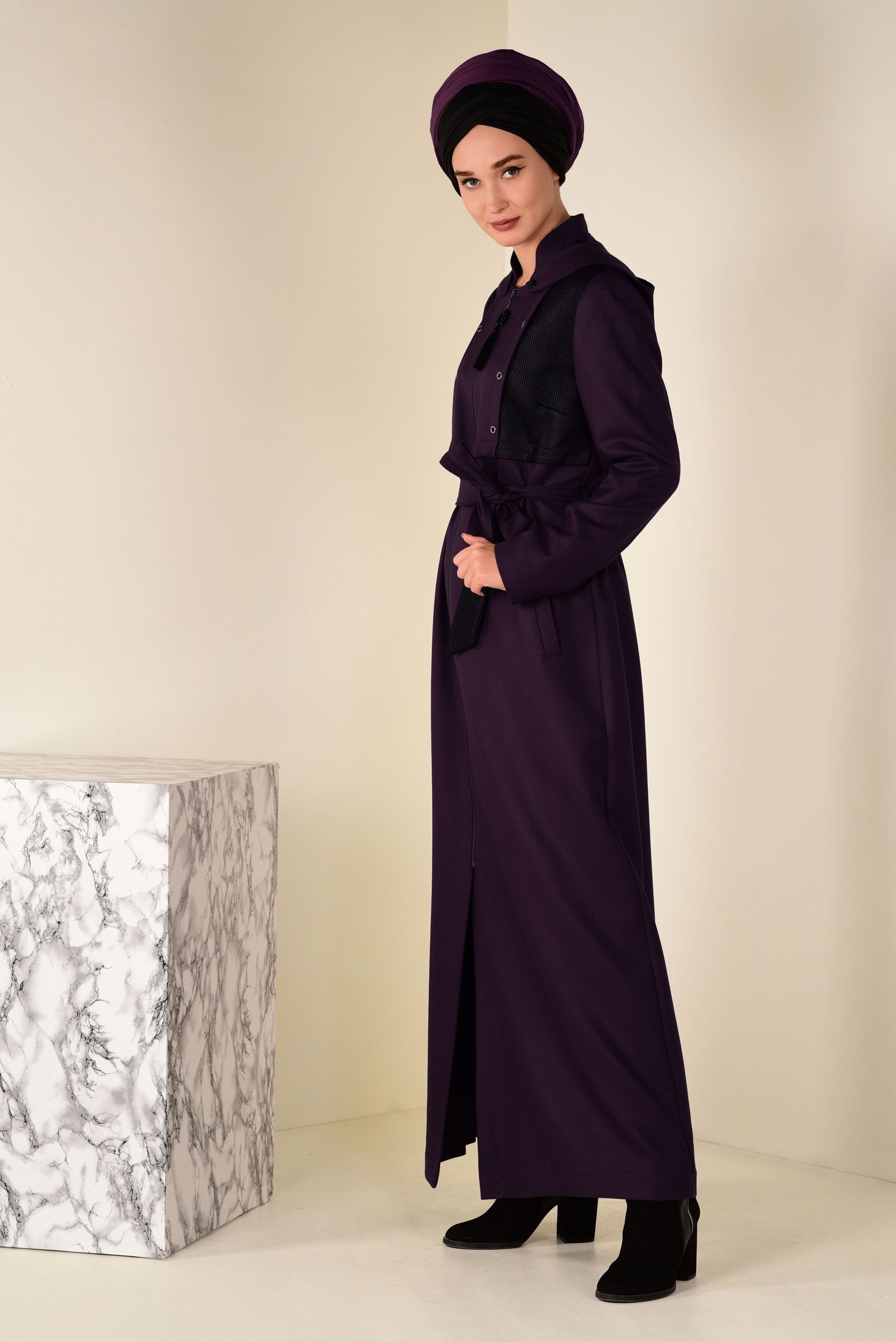 Tesettür giyim MÜRDÜM BELİ KUŞAKLI KAPÜŞONLU PARDESÜ 1322 